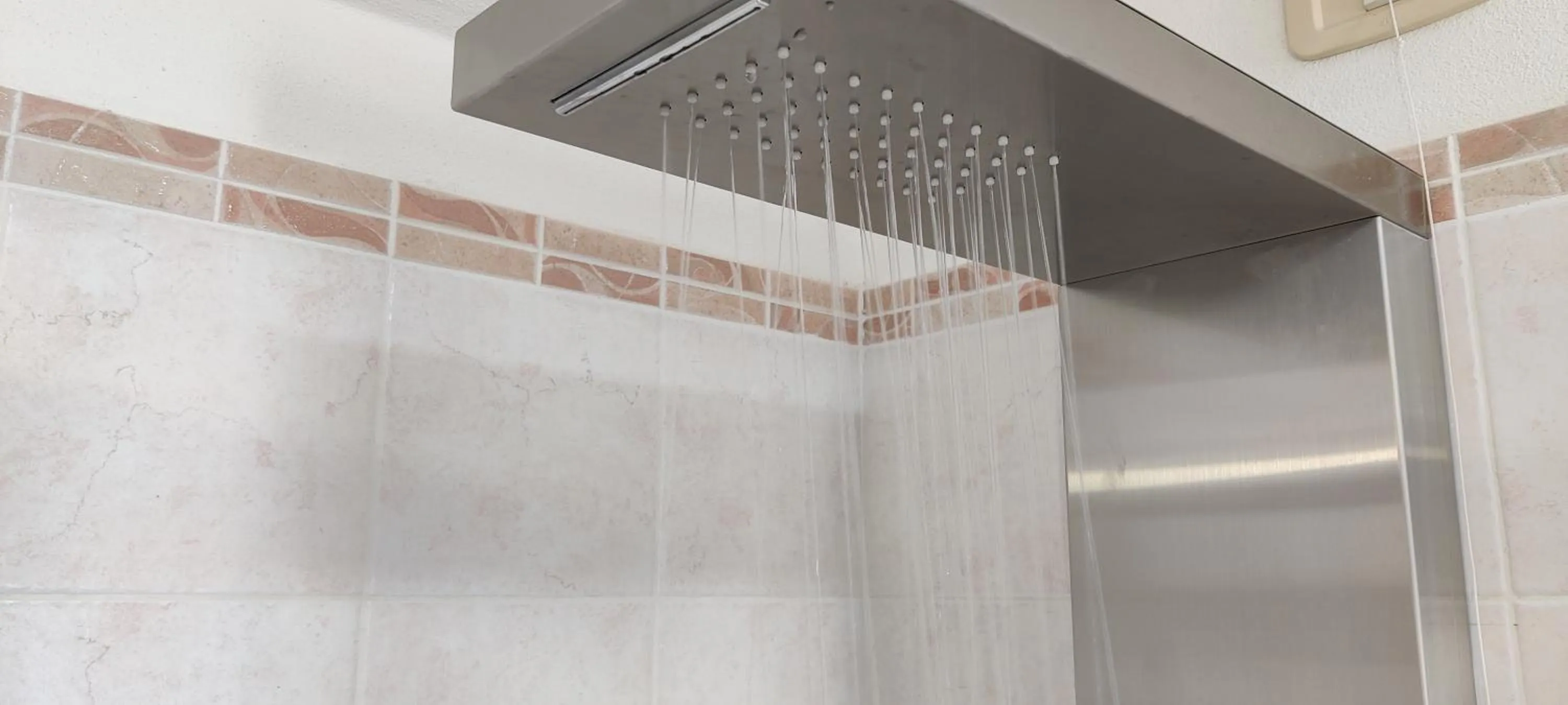 Shower in Locanda Mossa Dei Barbari