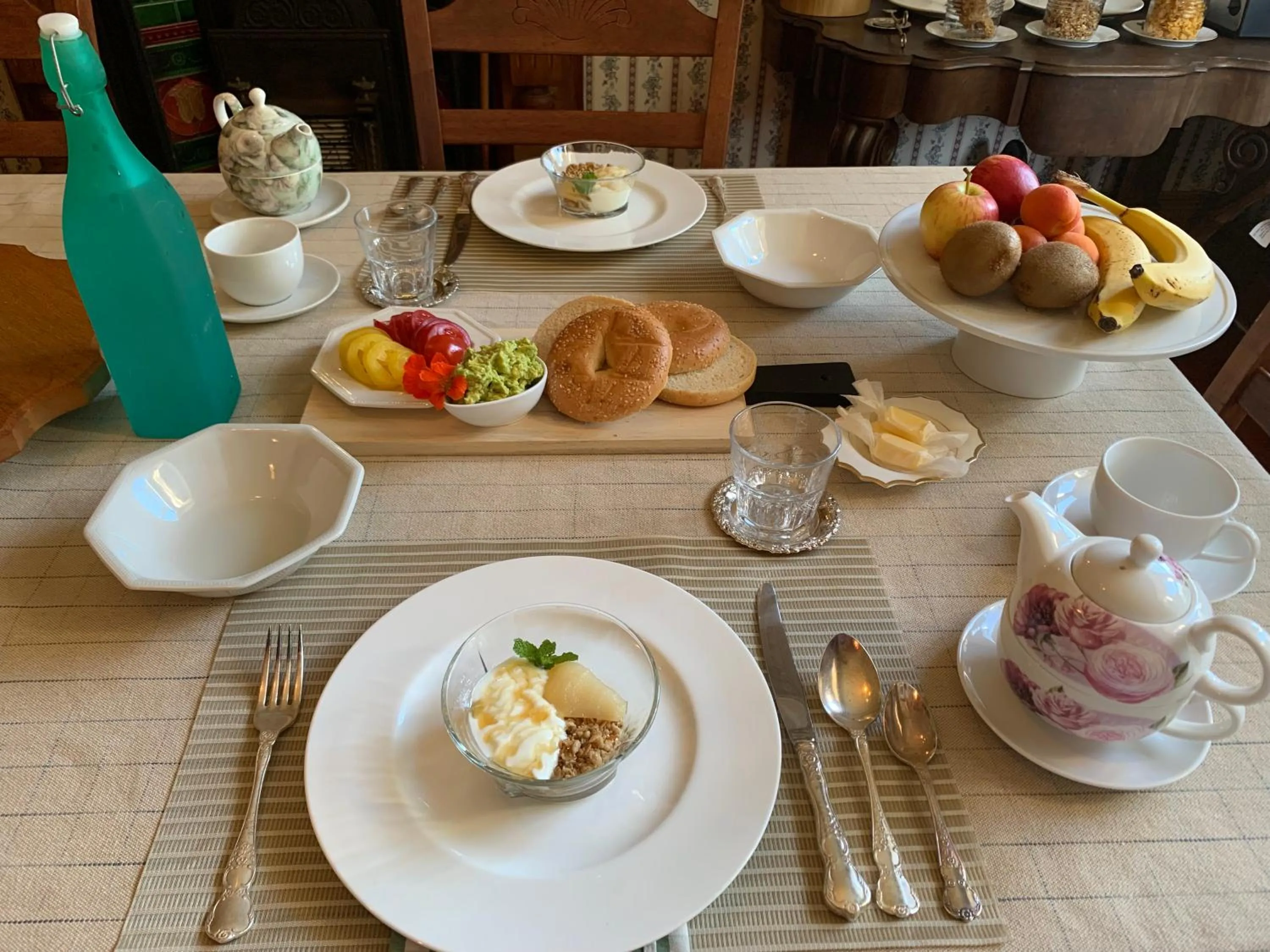 Continental breakfast in Karamana Homestead (1872)