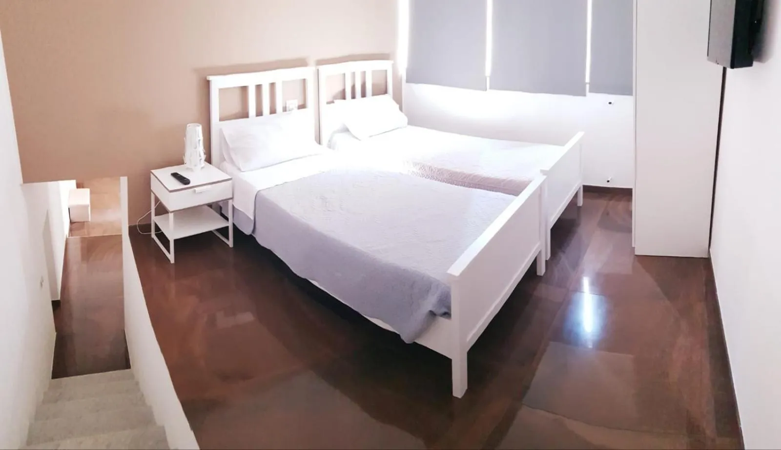 TV and multimedia, Bed in Palazzo 15 Napoli