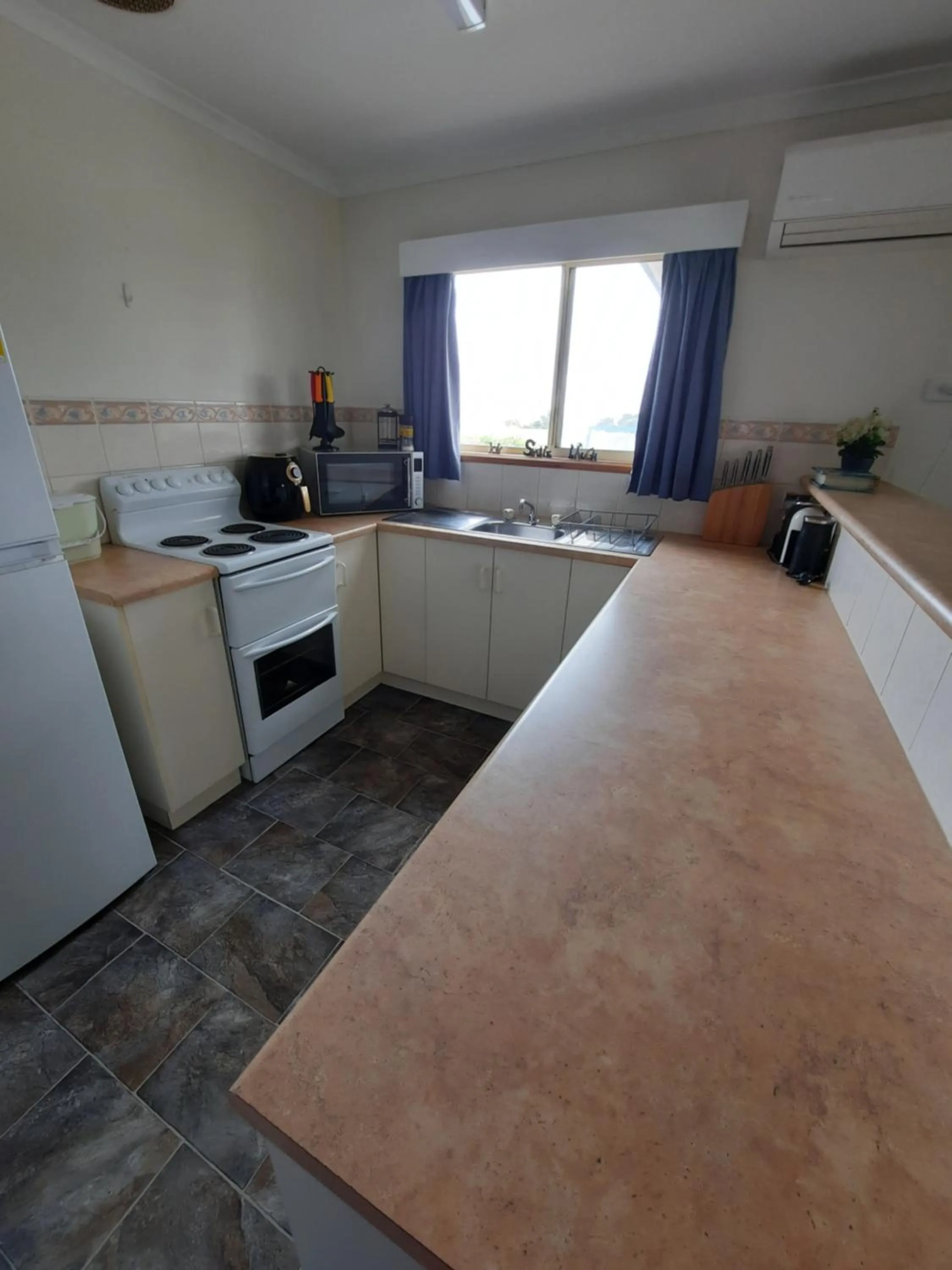 Kitchen or kitchenette in Kangaroo Island Accommodation