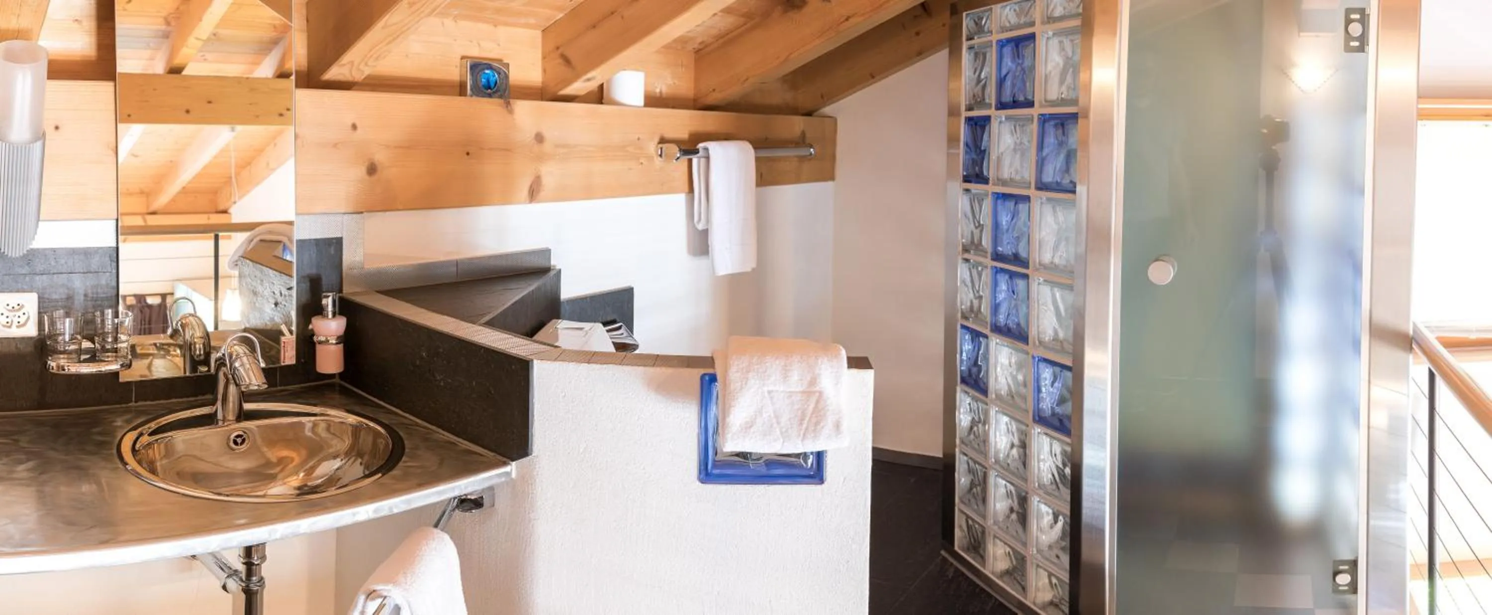 Schnider Bed&Breakfast und Café