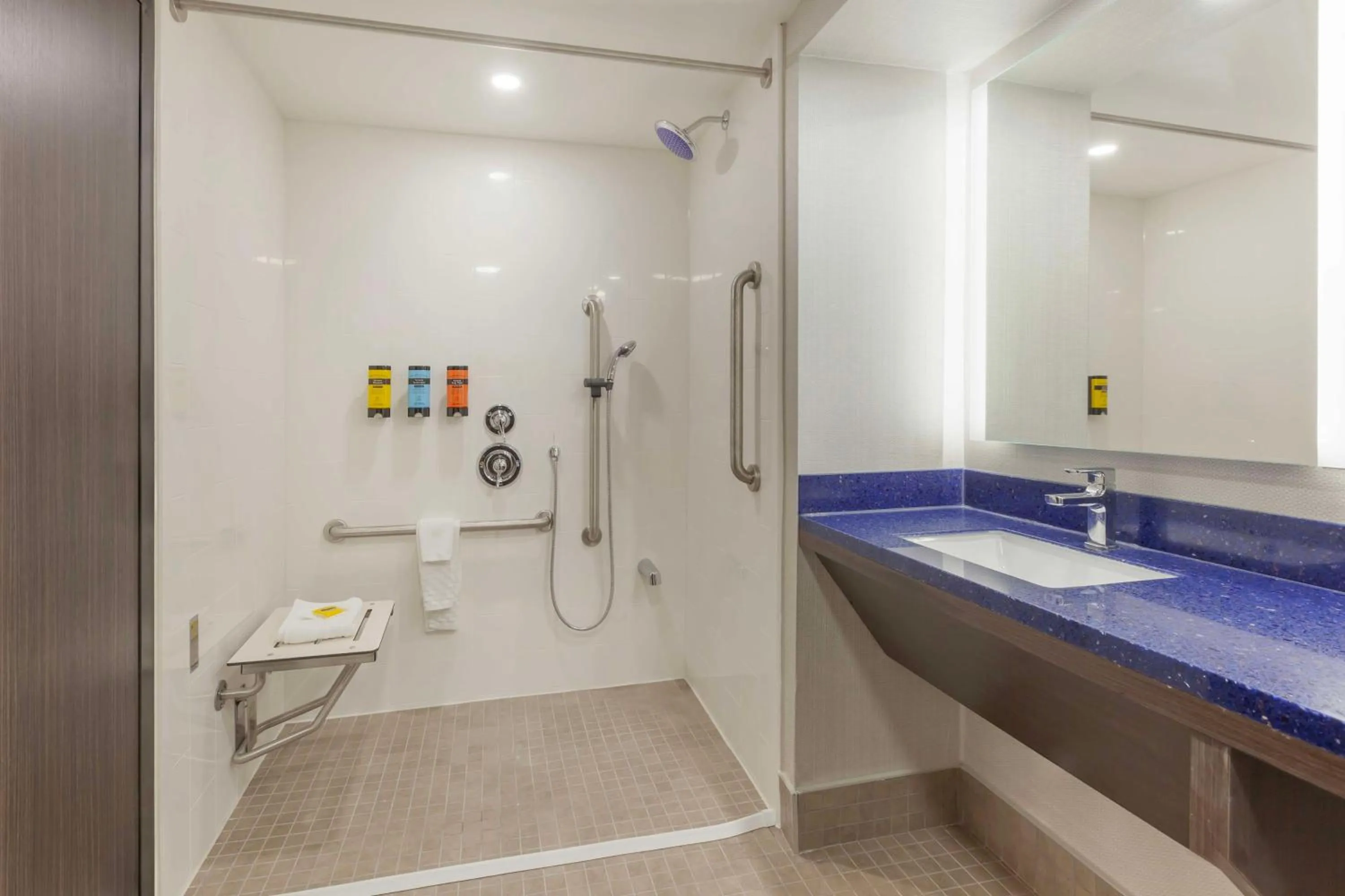 Bathroom in GLō Best Western Mississauga Corporate Centre