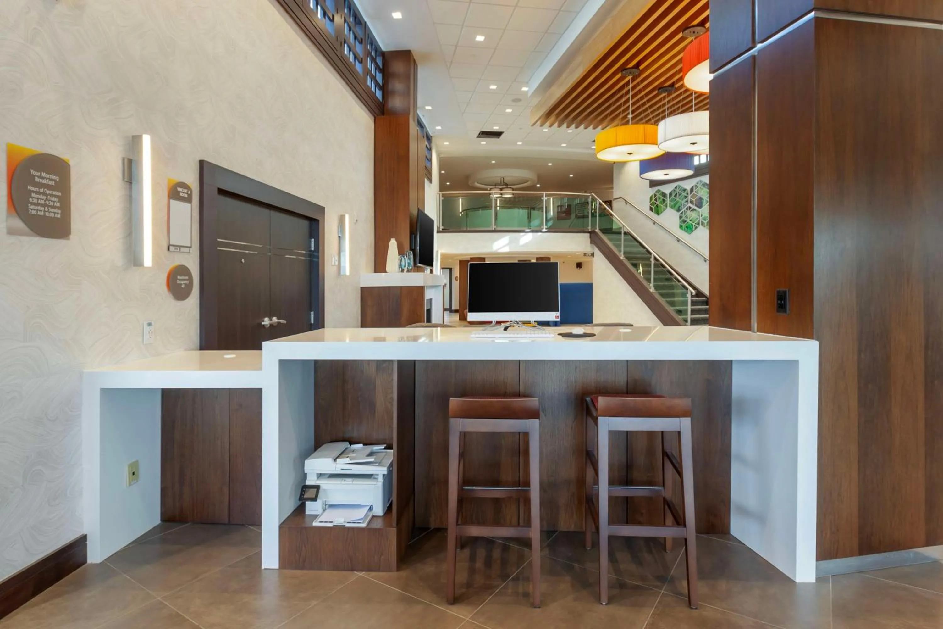 Business facilities in GLō Best Western Mississauga Corporate Centre