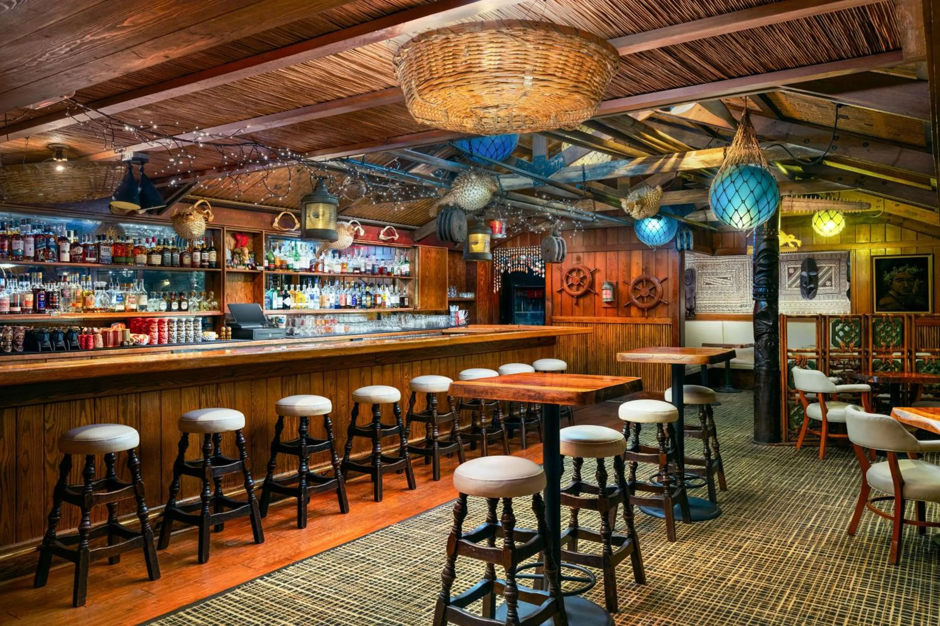 Lounge or bar in Hilton Atlanta