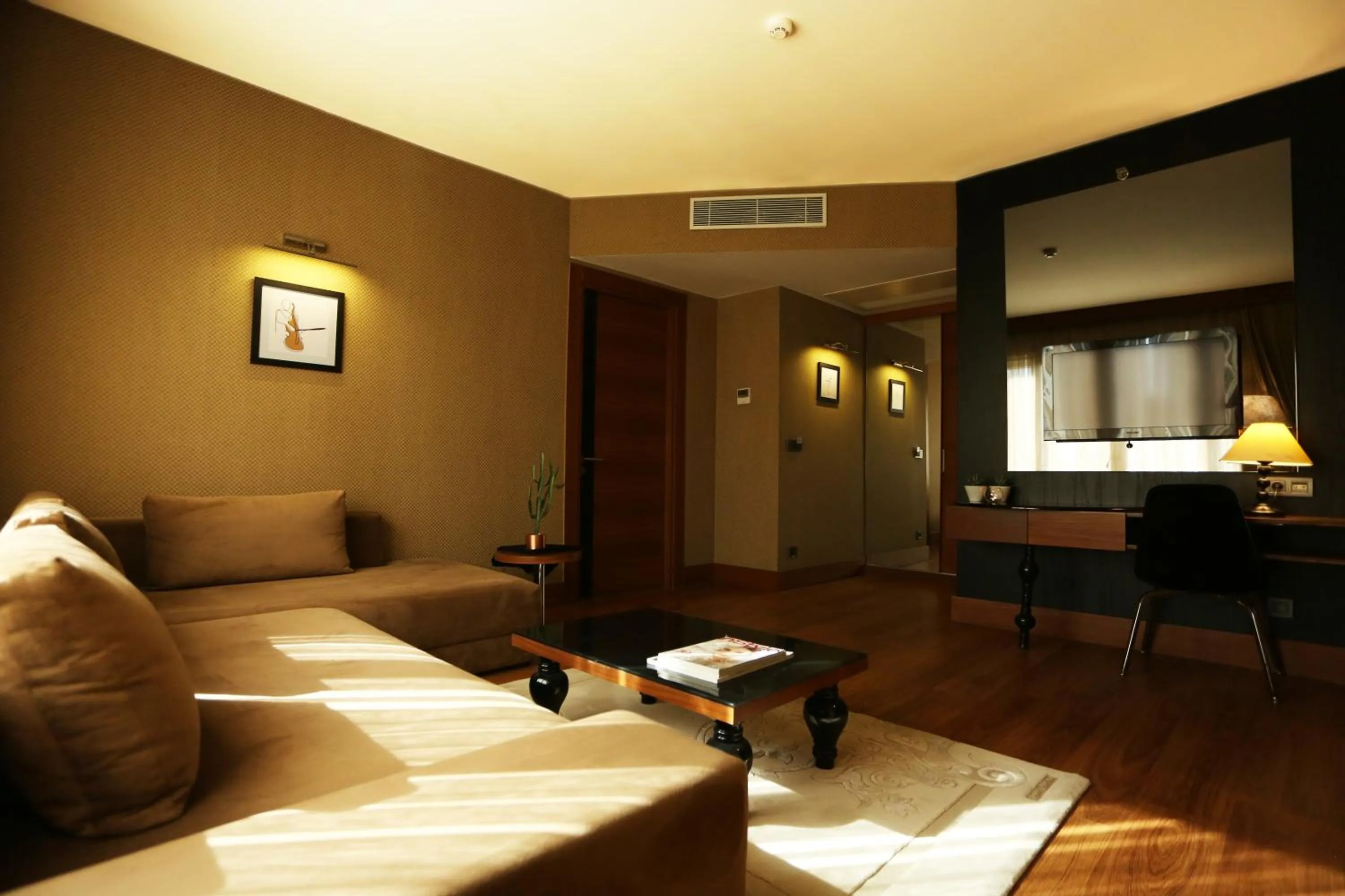 Riva Reşatbey Luxury Hotel