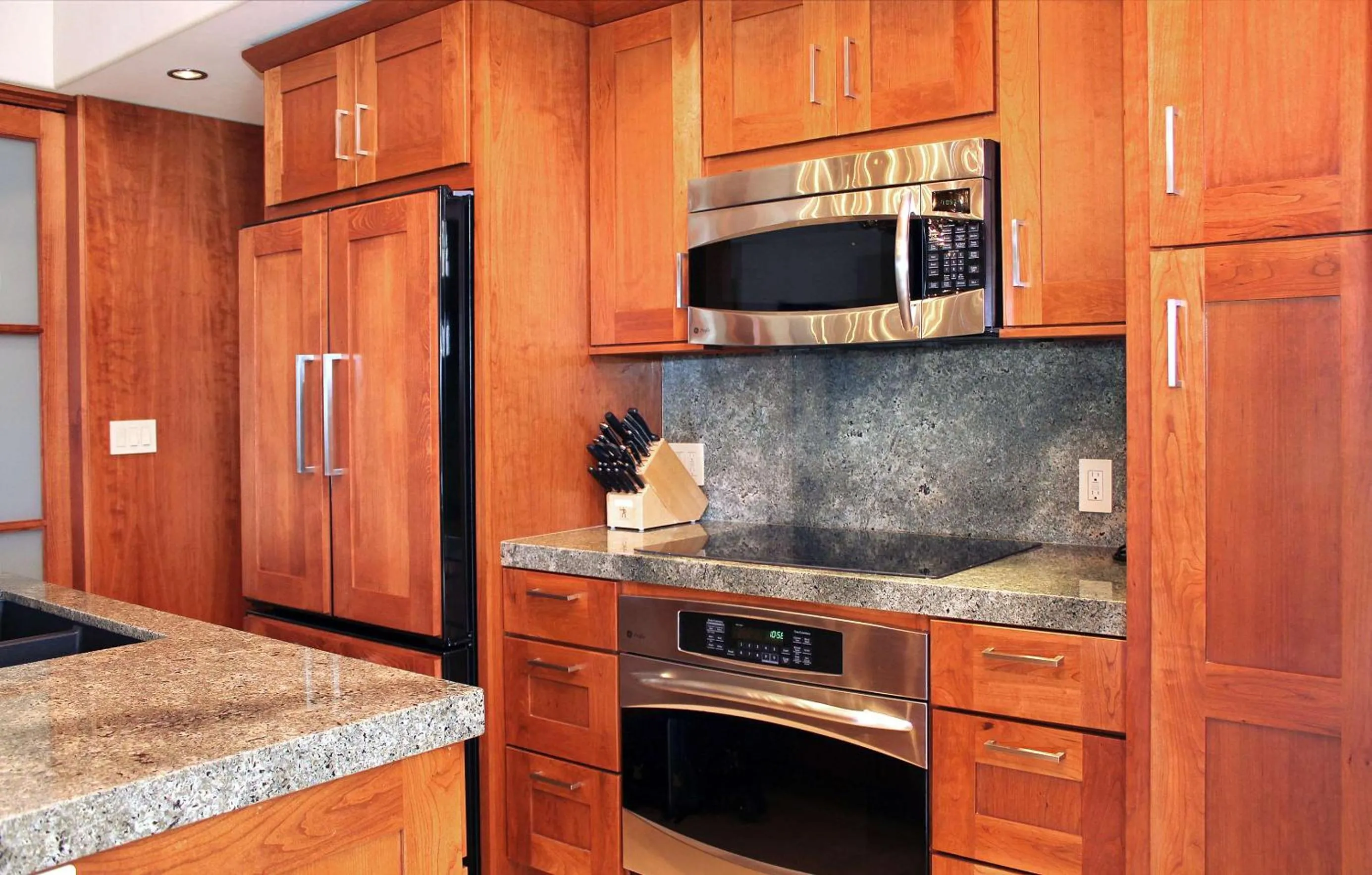 Photo of the whole room in Wailea Elua Village - CoralTree Residence Collection