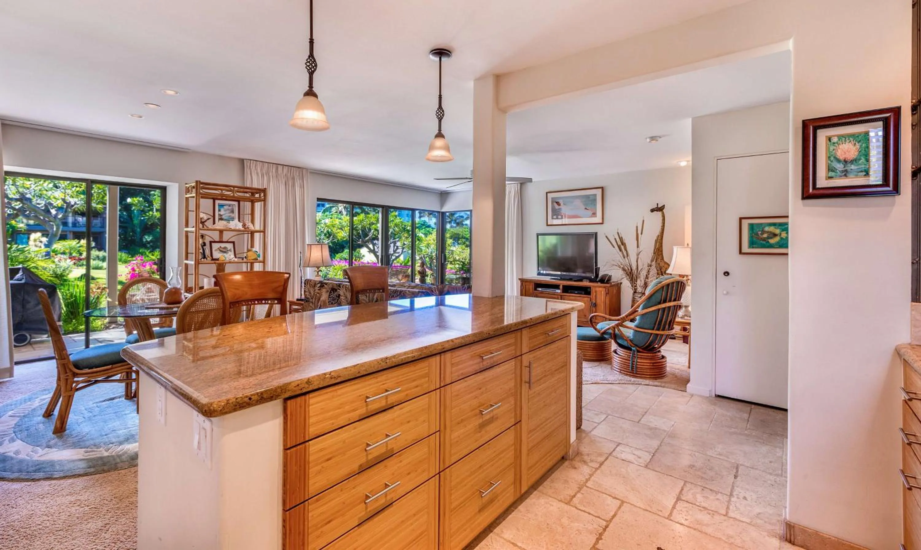 Photo of the whole room in Wailea Elua Village - CoralTree Residence Collection