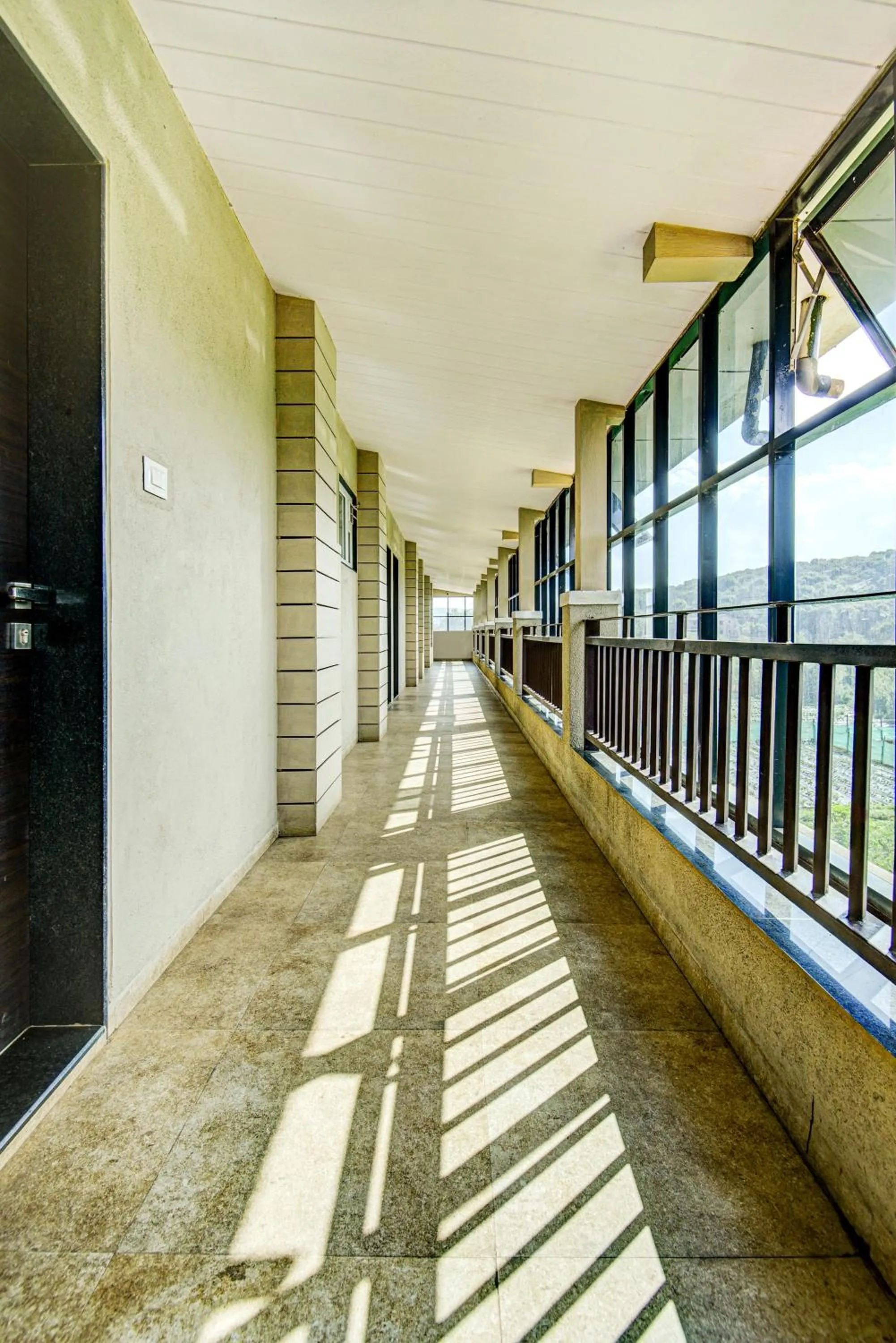 Lobby or reception in Treebo JP Cottage