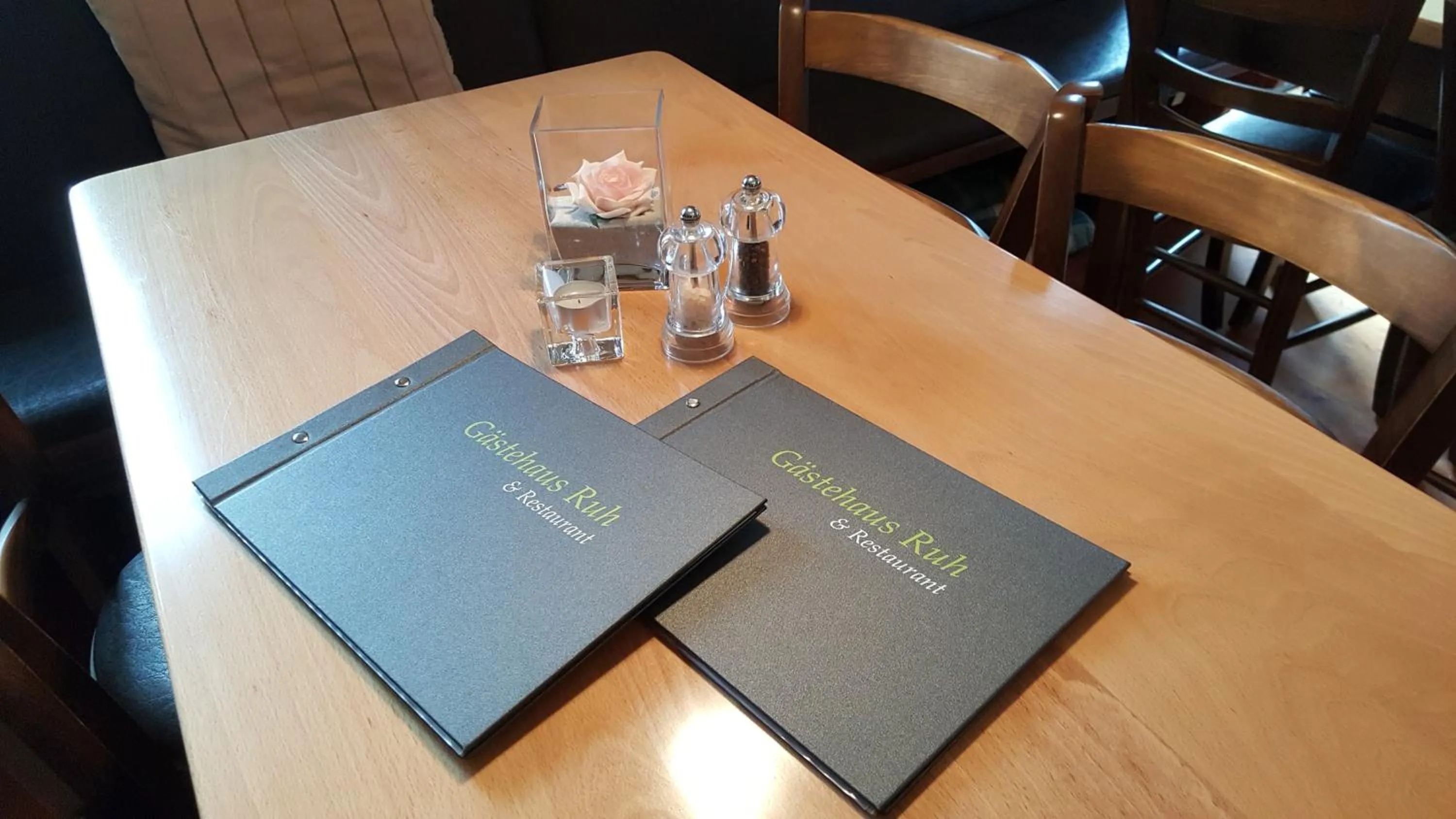 Restaurant/places to eat in Gästehaus Ruh - Non-Smoking