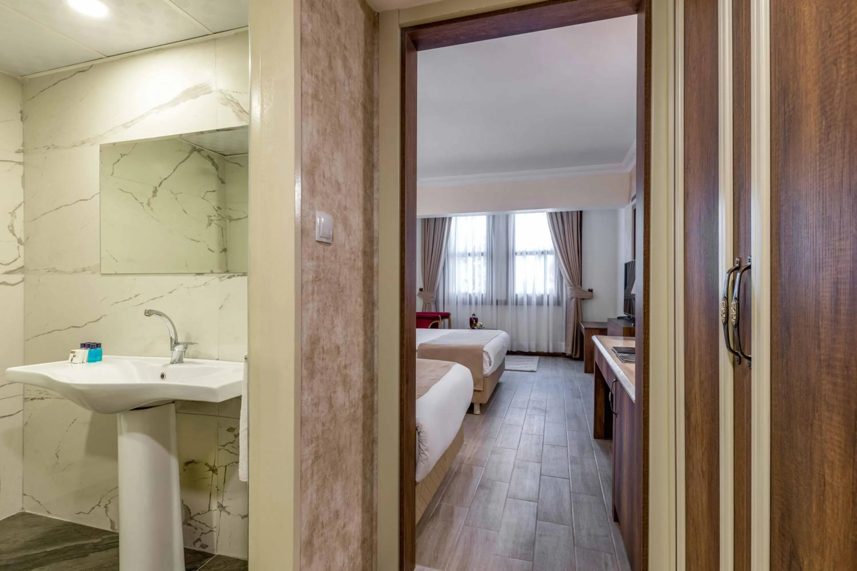 Photo of the whole room, Bed in Polat Thermal Hotel