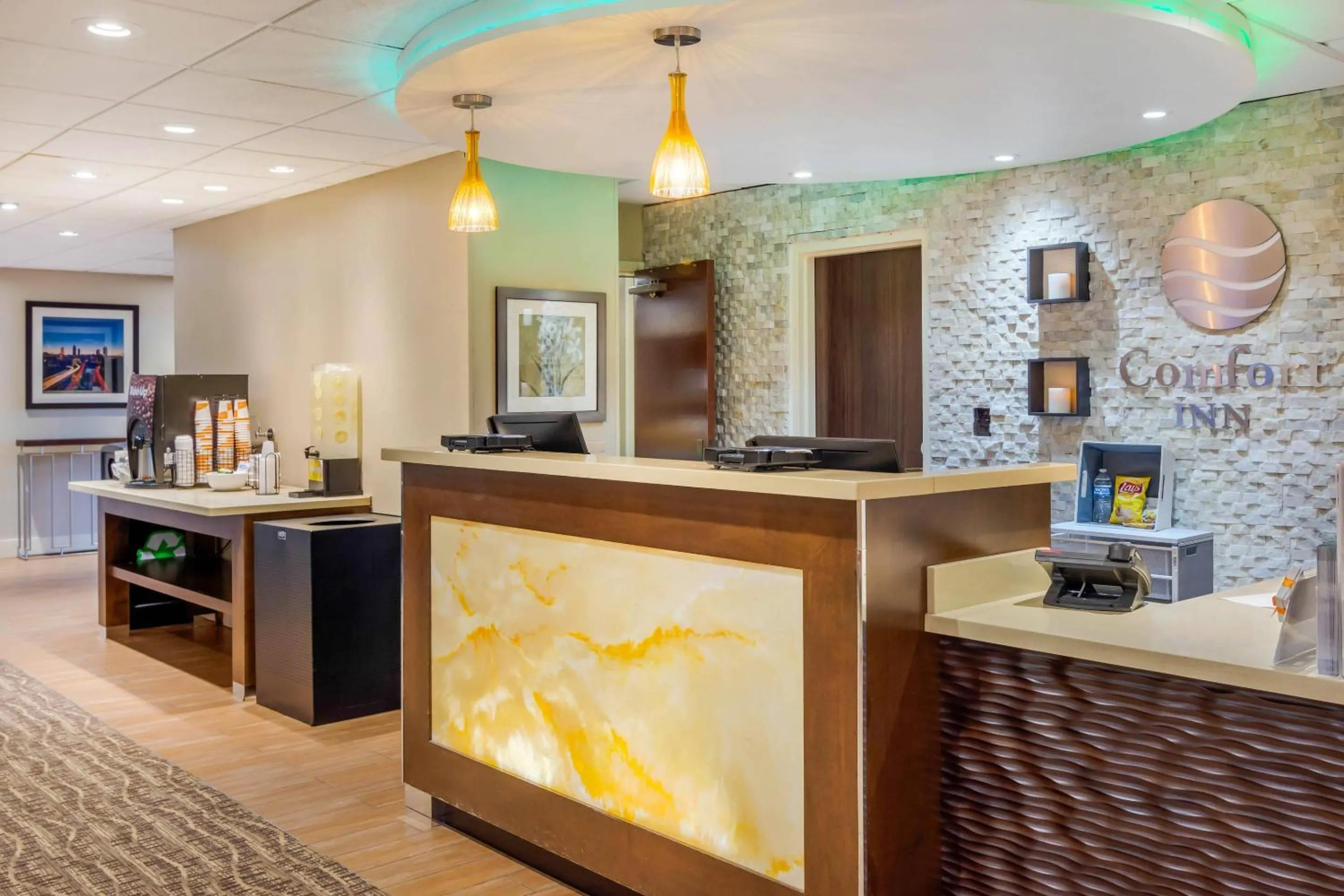 Lobby or reception in Comfort Inn Atlanta Airport