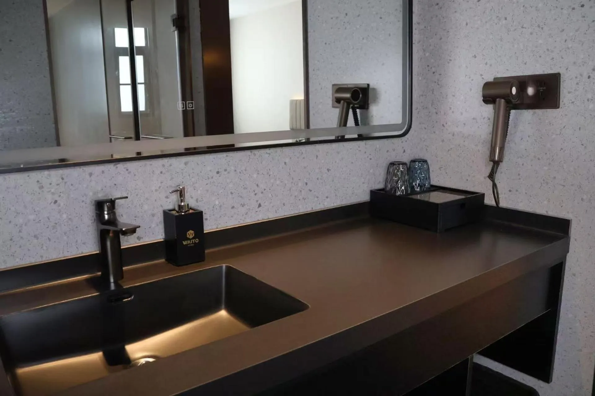 Toilet in Waito Hotel Yuexiu Park Guangzhou