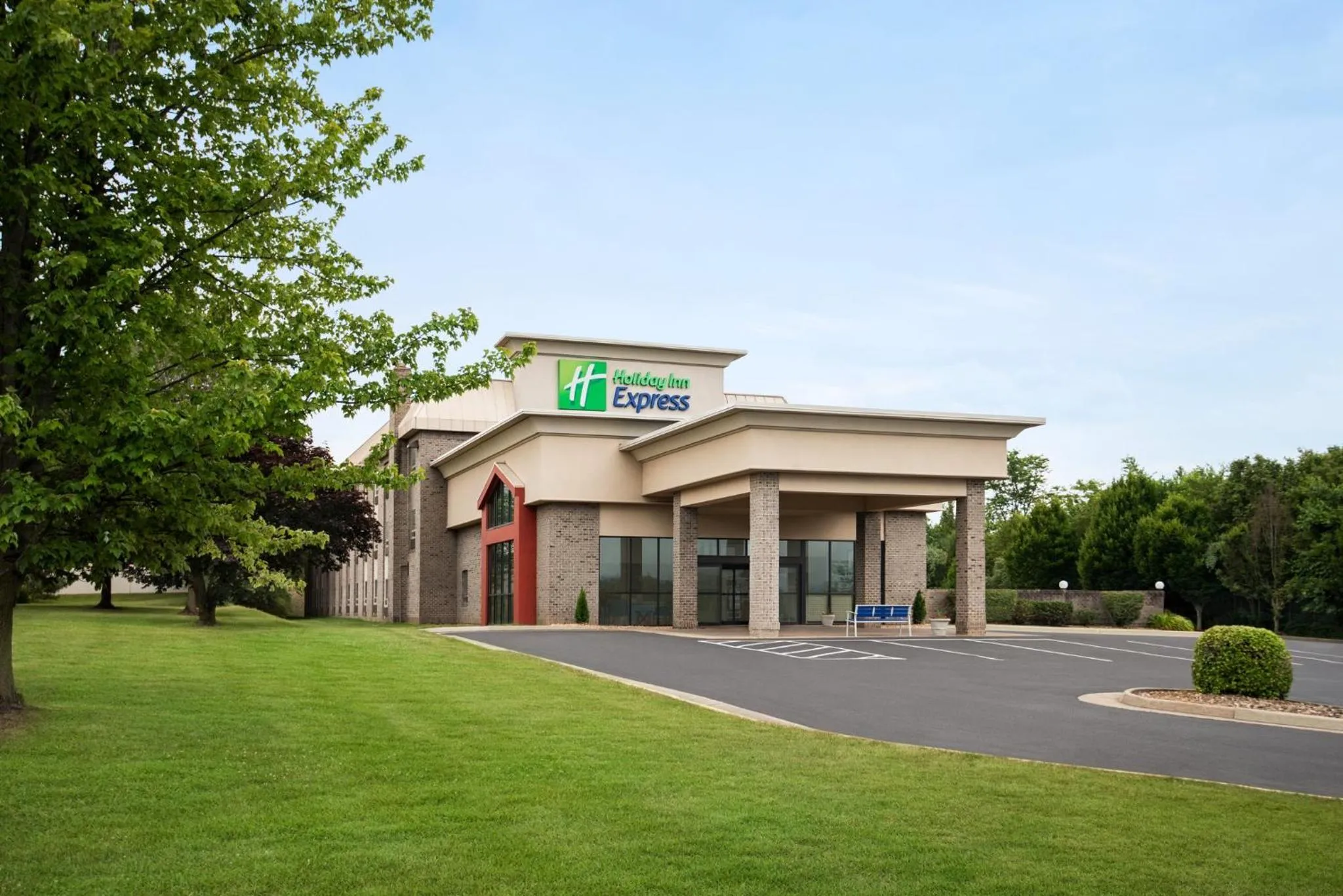 Property building in Holiday Inn Express Stephens City by IHG