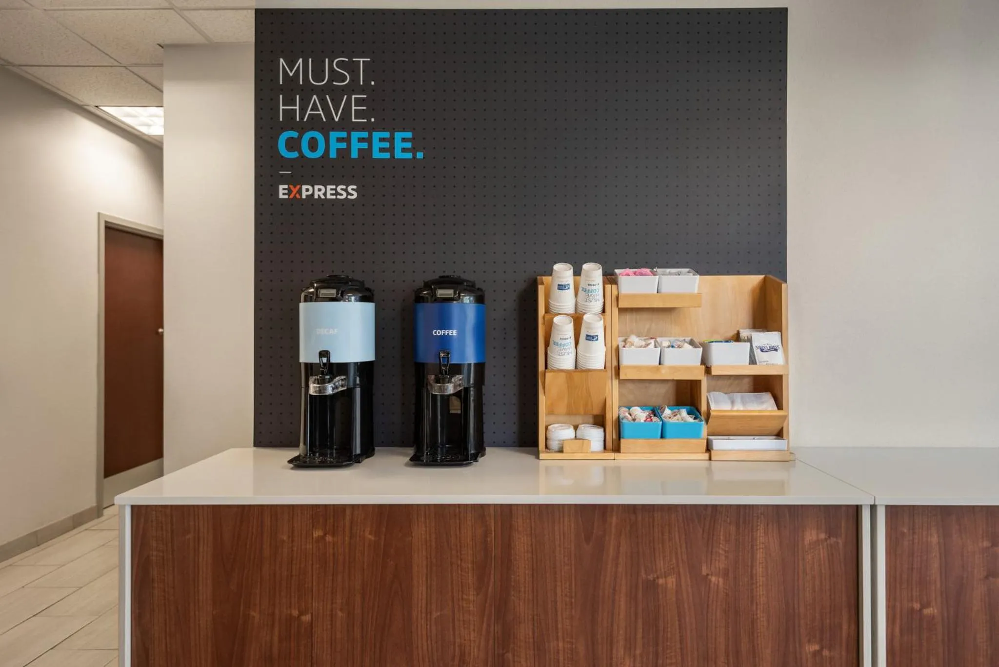 Breakfast in Holiday Inn Express Stephens City by IHG