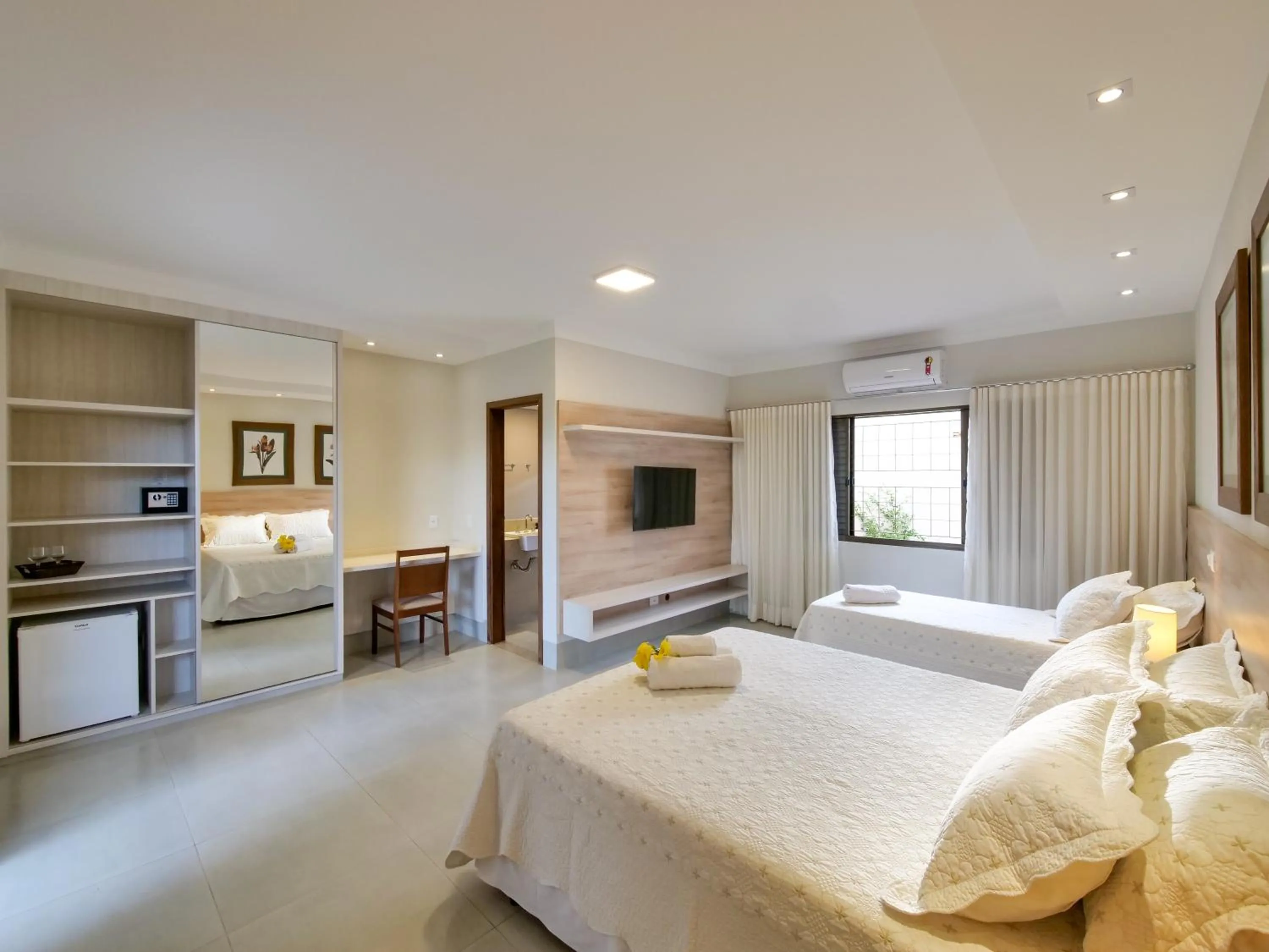 Photo of the whole room, Bed in Pousada Surucuá - Bonito MS