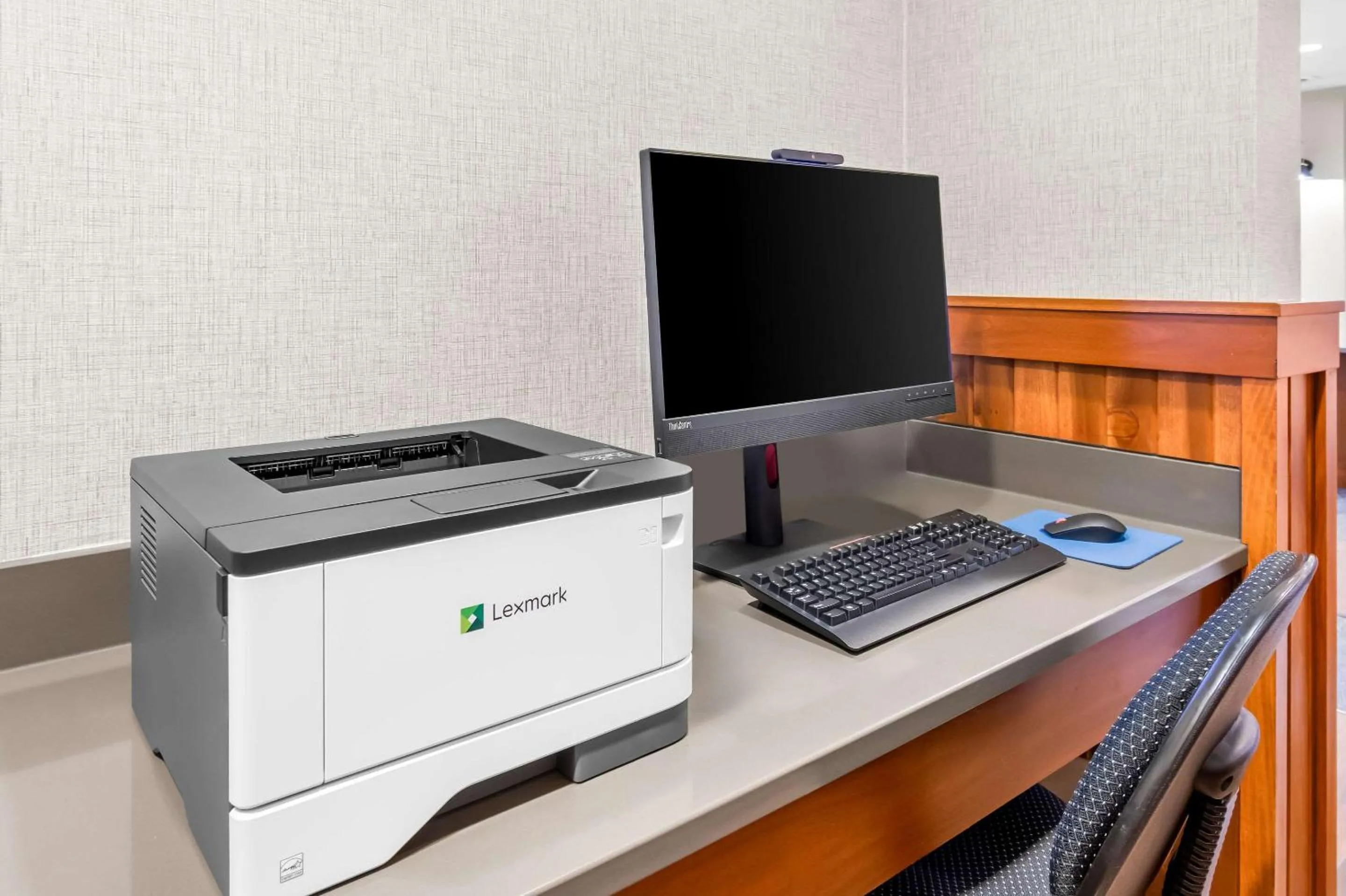 Business facilities in Comfort Inn & Suites Mountain Iron and Virginia