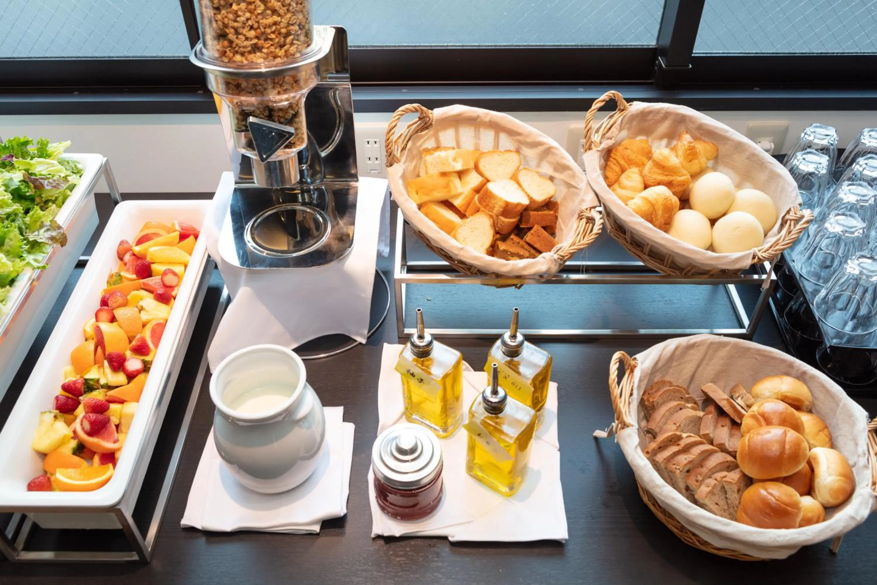 Restaurant/places to eat in Ariston Hotel Kyoto Jujo