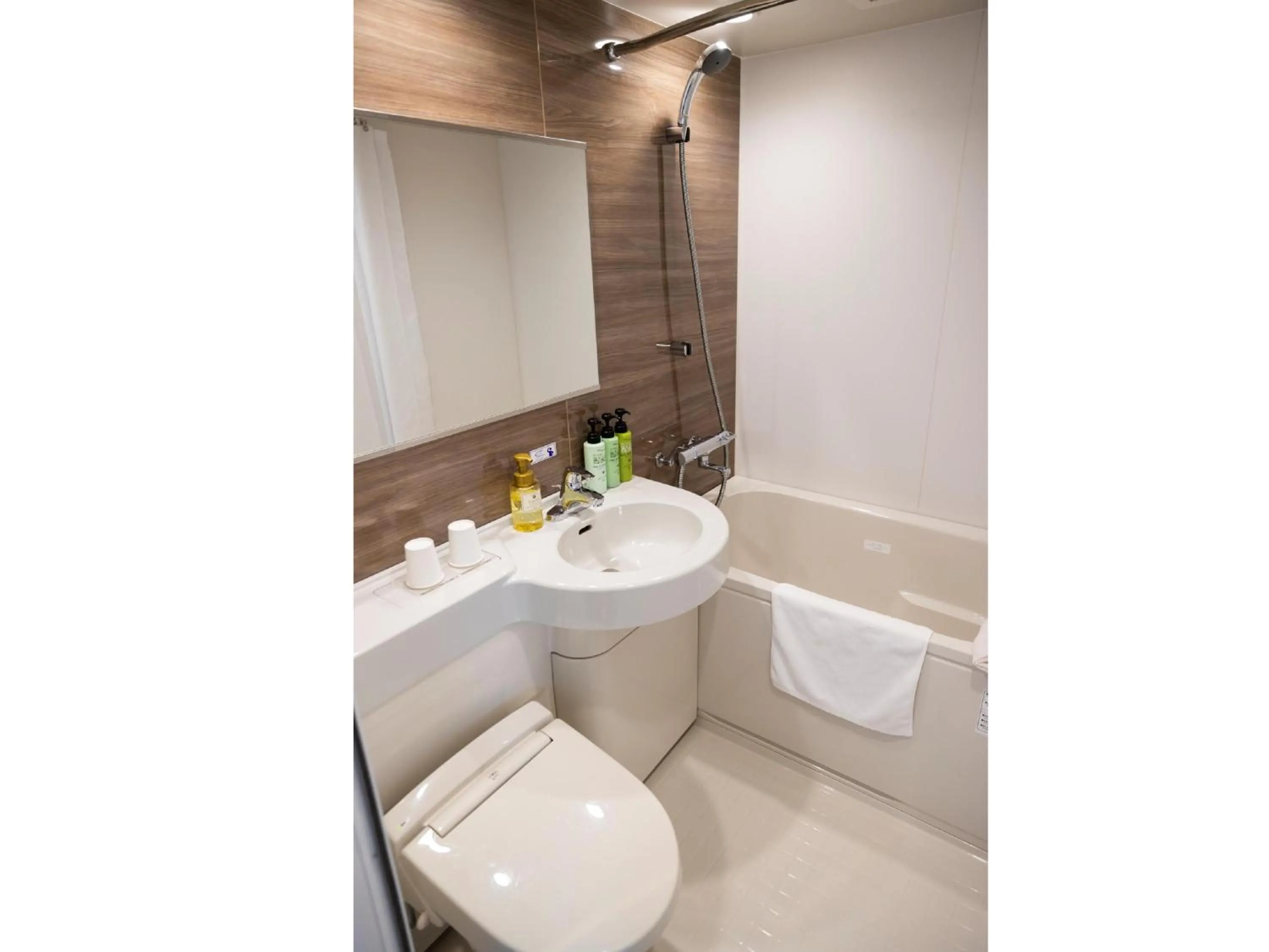 Bathroom in Ariston Hotel Kyoto Jujo