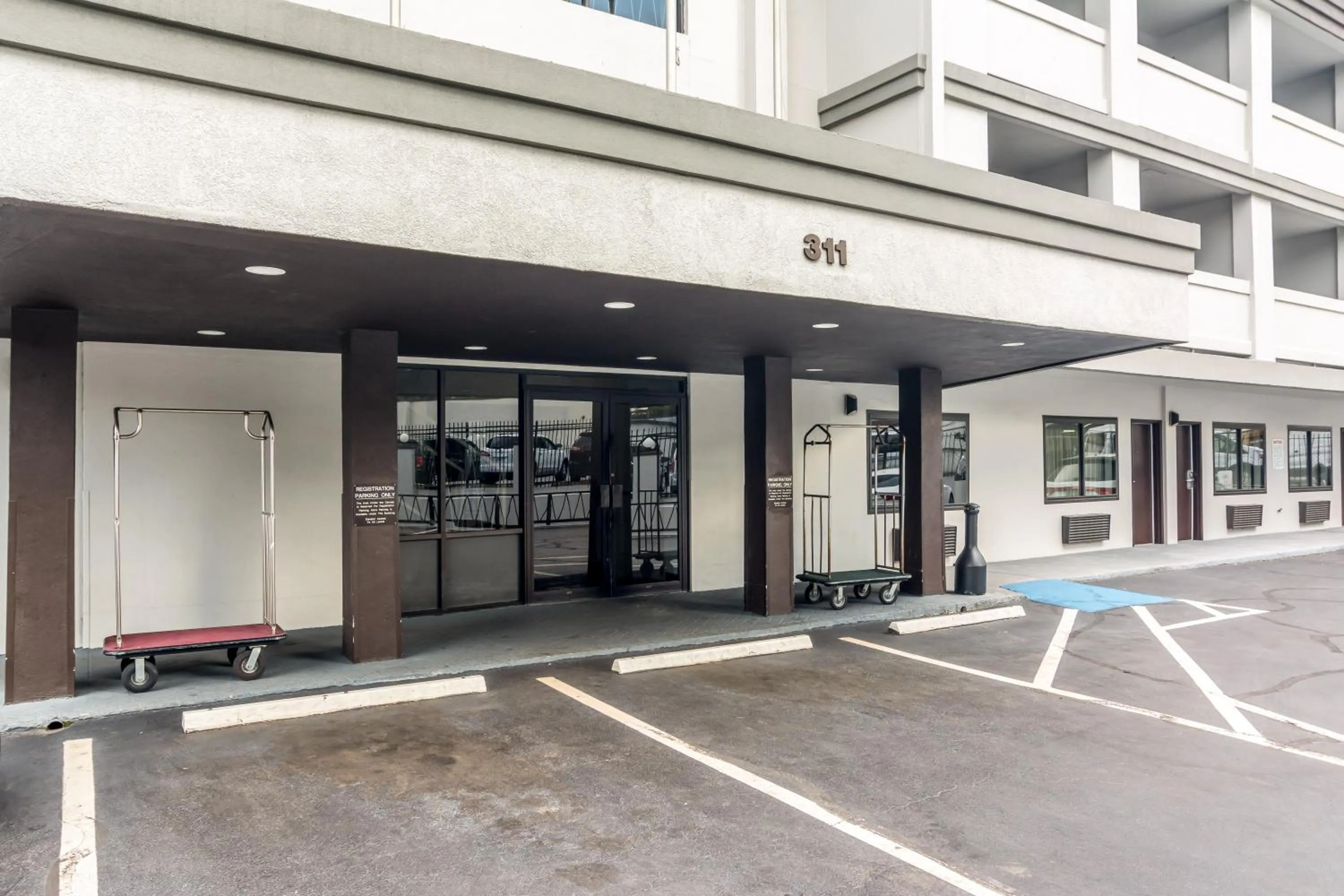 Facade/entrance in Motel 6-Atlanta, GA - Downtown