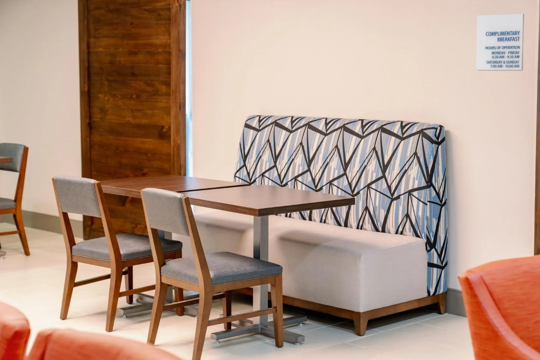 Seating area in Holiday Inn Express Hotel Raleigh Southwest by IHG