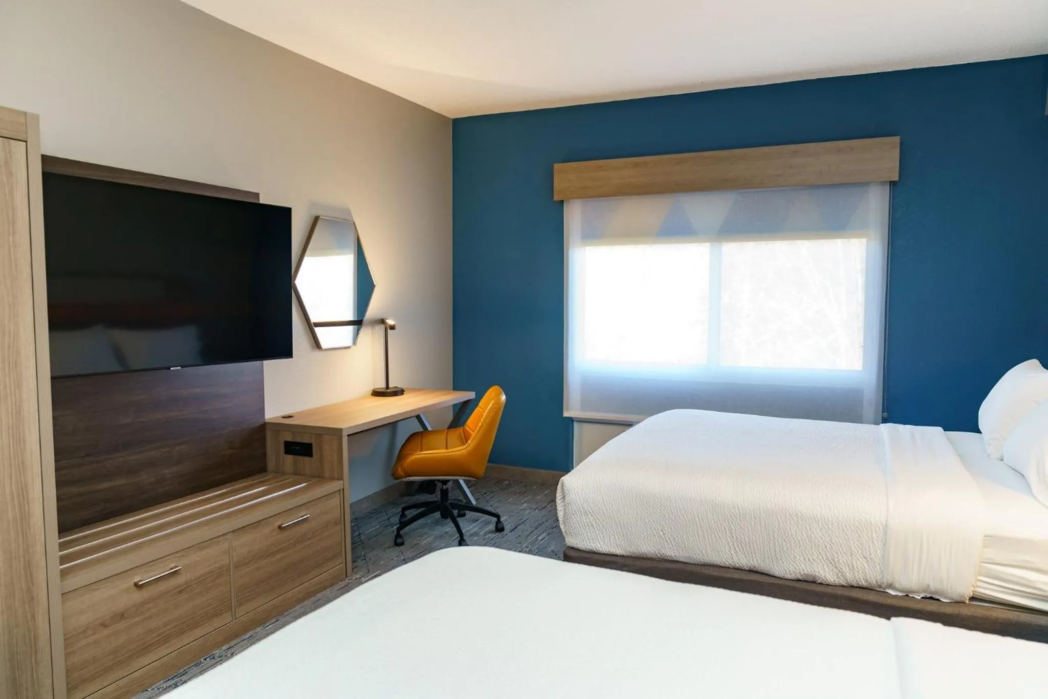 Bed in Holiday Inn Express Hotel Raleigh Southwest by IHG