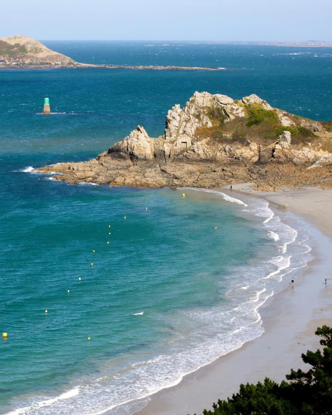 Nearby landmark in Le Nautica Hôtel