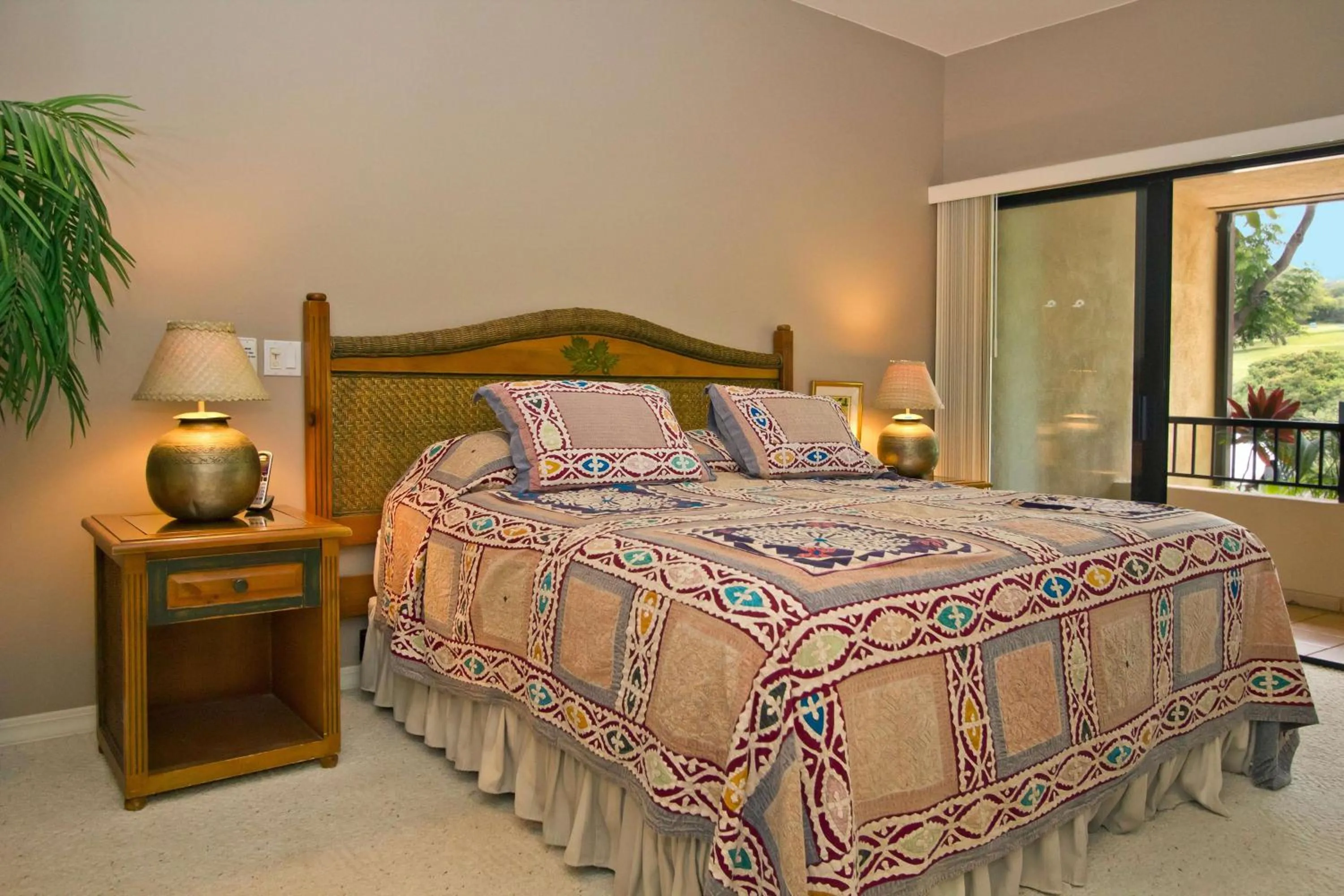 Photo of the whole room, Bed in Makena Surf- CoralTree Residence Collection
