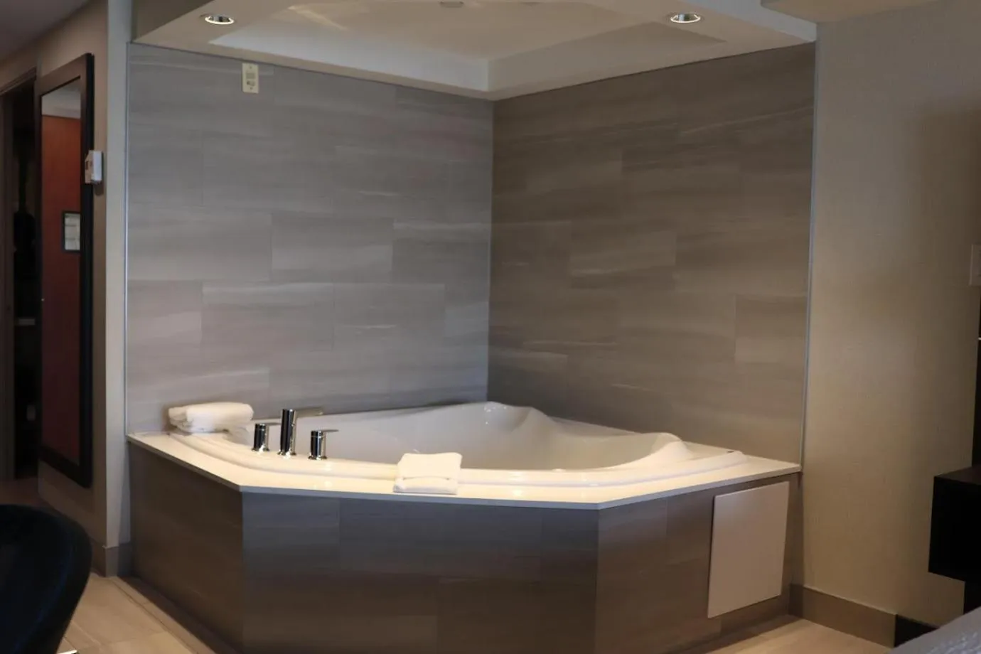 Holiday Inn Express Brampton by IHG