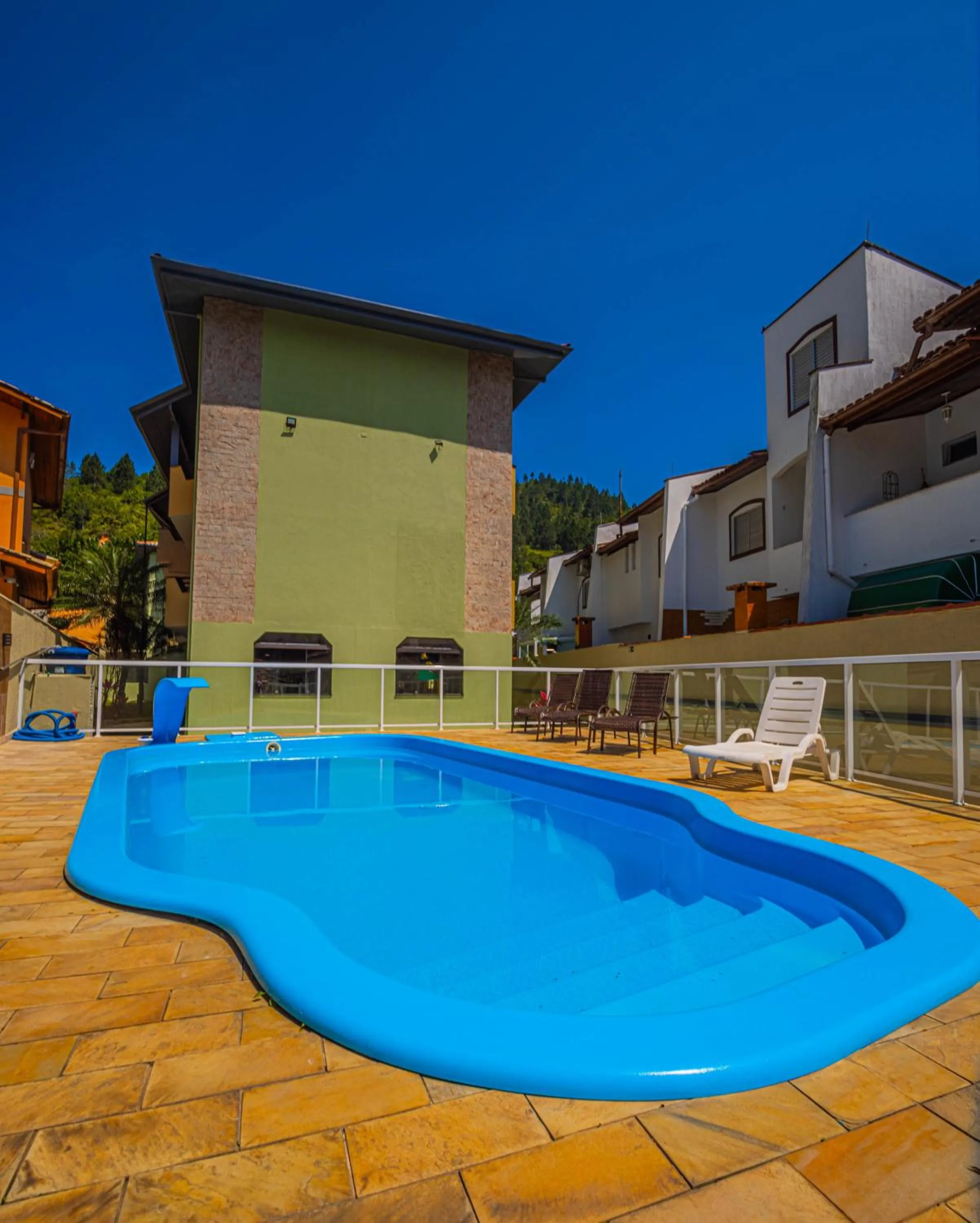 Swimming pool in Ubatuba Eco Hotel