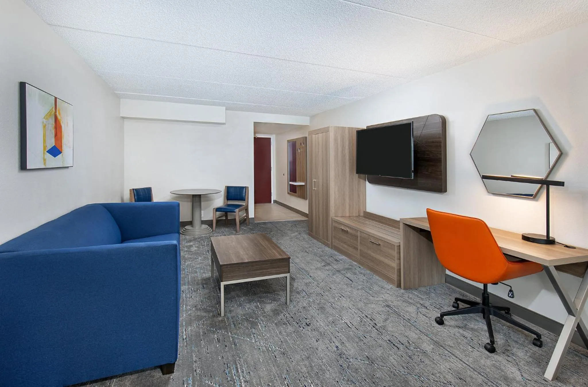 Photo of the whole room in Holiday Inn Express & Suites Columbus at Northlake by IHG