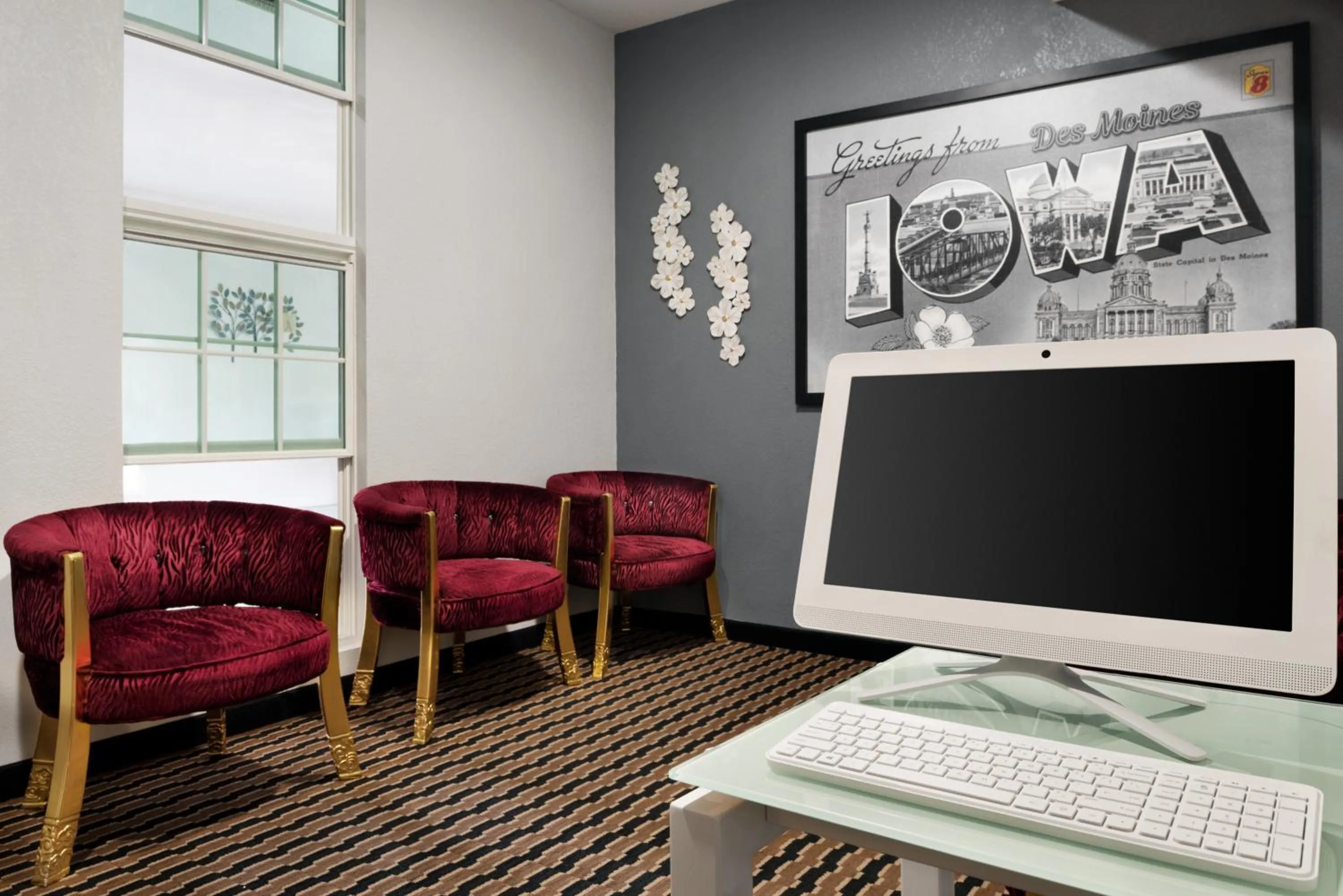 Business facilities in Super 8 by Wyndham Des Moines