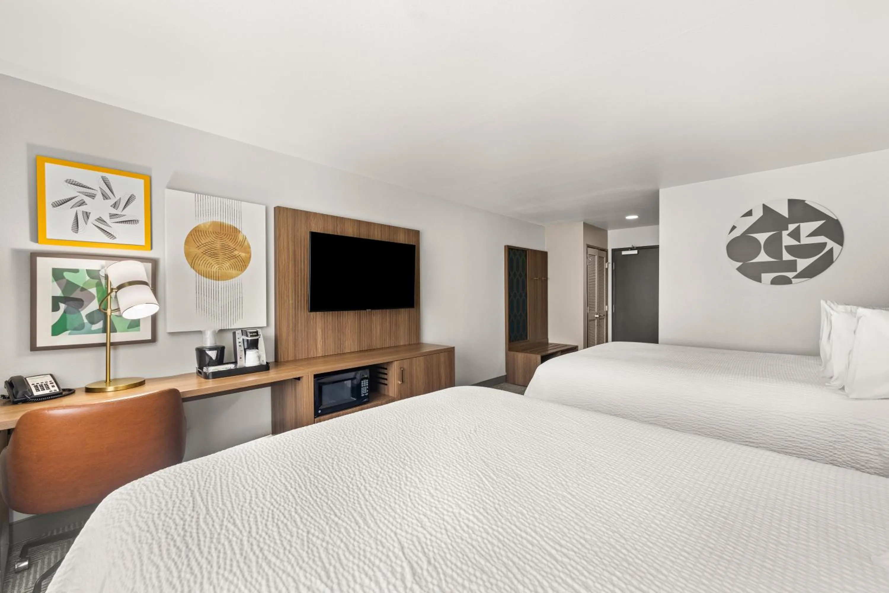 Bed in Holiday Inn Austin North by IHG
