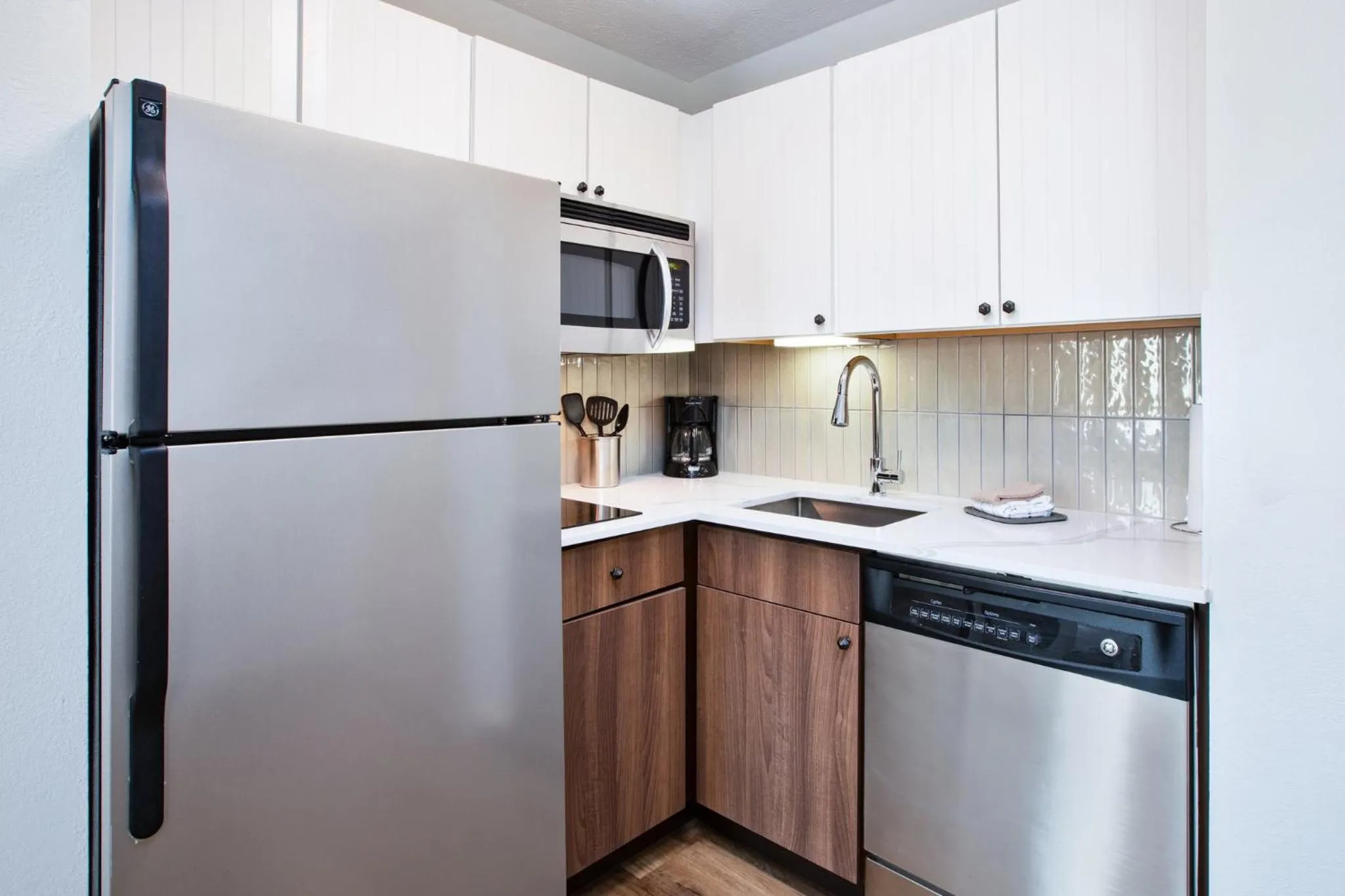 Photo of the whole room in Staybridge Suites Omaha 80th and Dodge by IHG