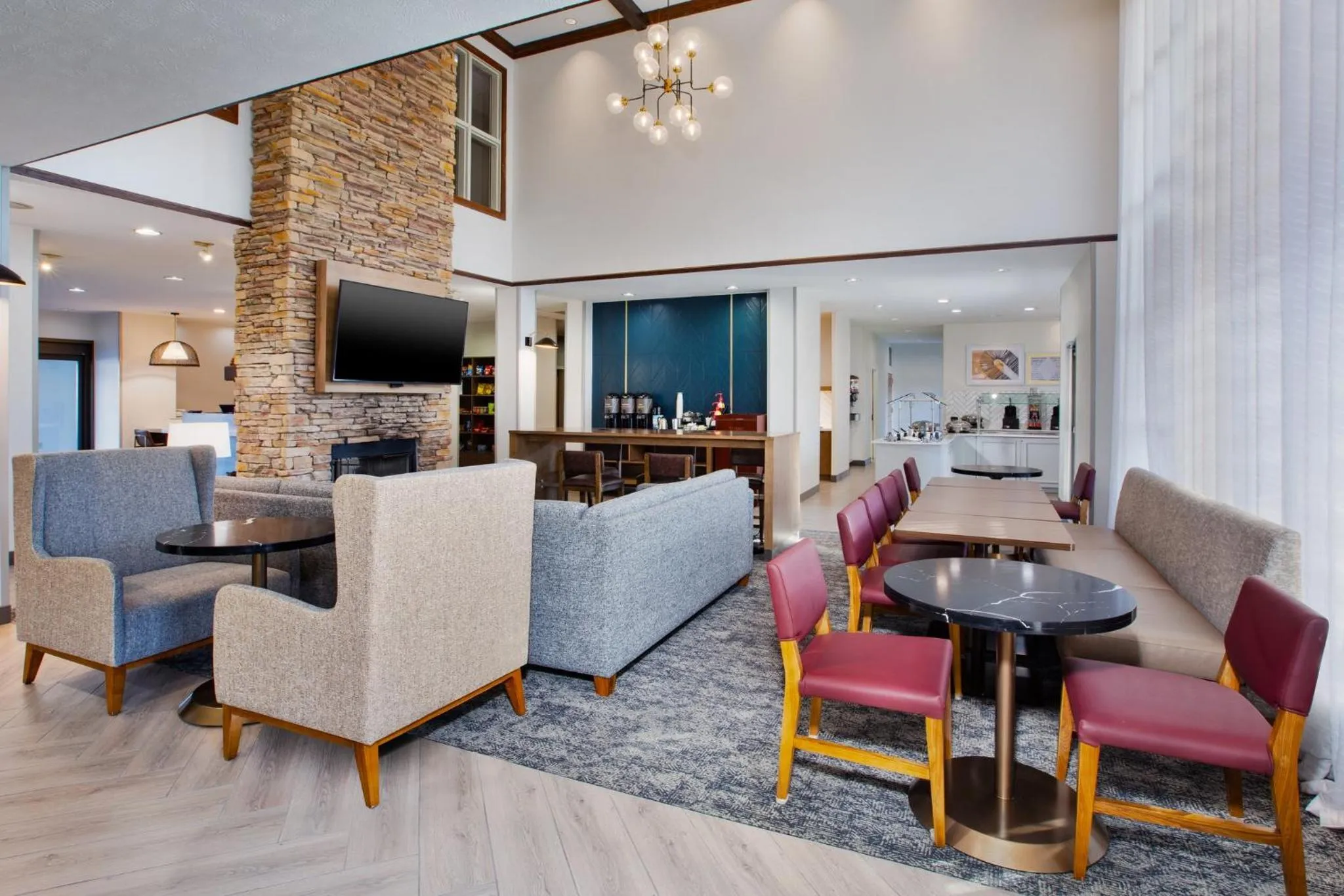 Restaurant/places to eat in Staybridge Suites Omaha 80th and Dodge by IHG