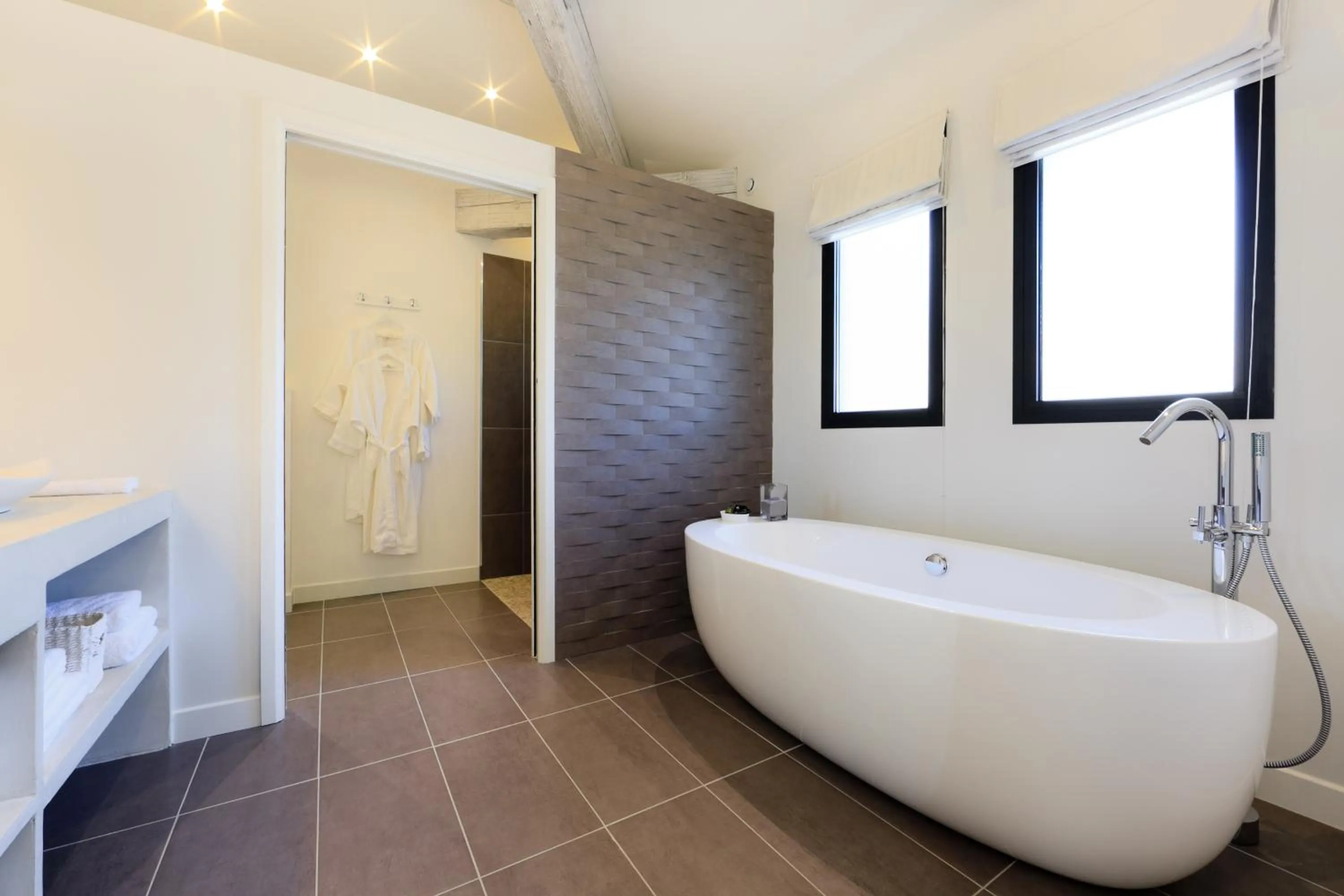 Shower in Château Rasque - Teritoria