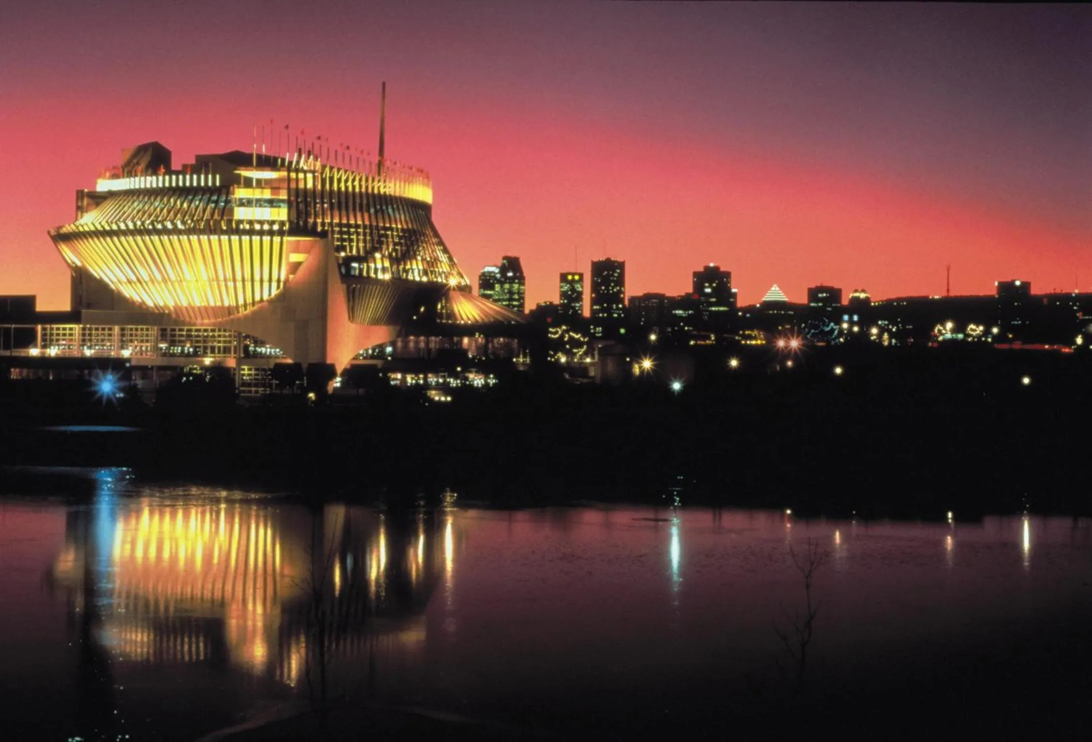 Fitness centre/facilities in Holiday Inn Laval Montreal by IHG