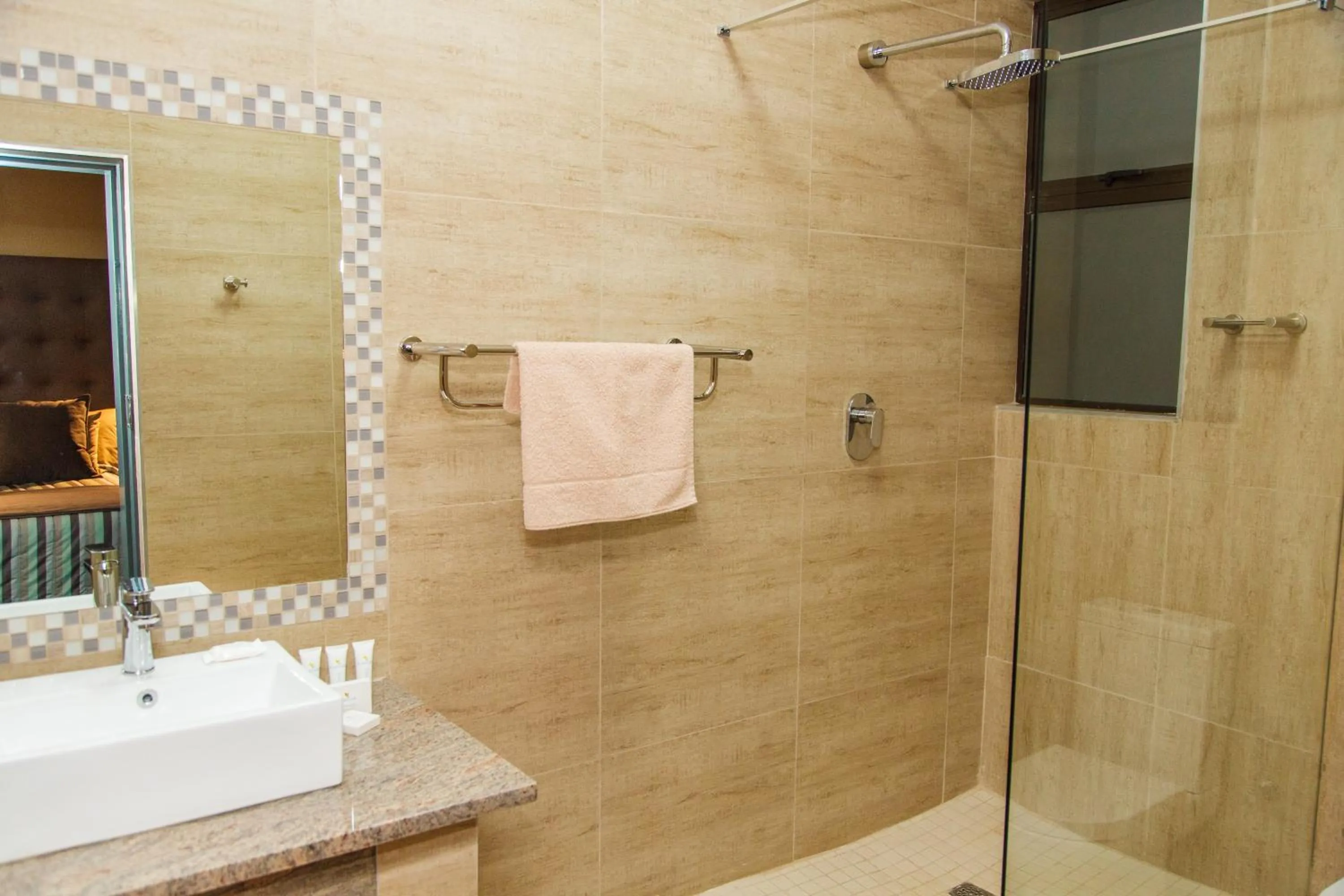 Shower in Blyde Canyon, A Forever Resort