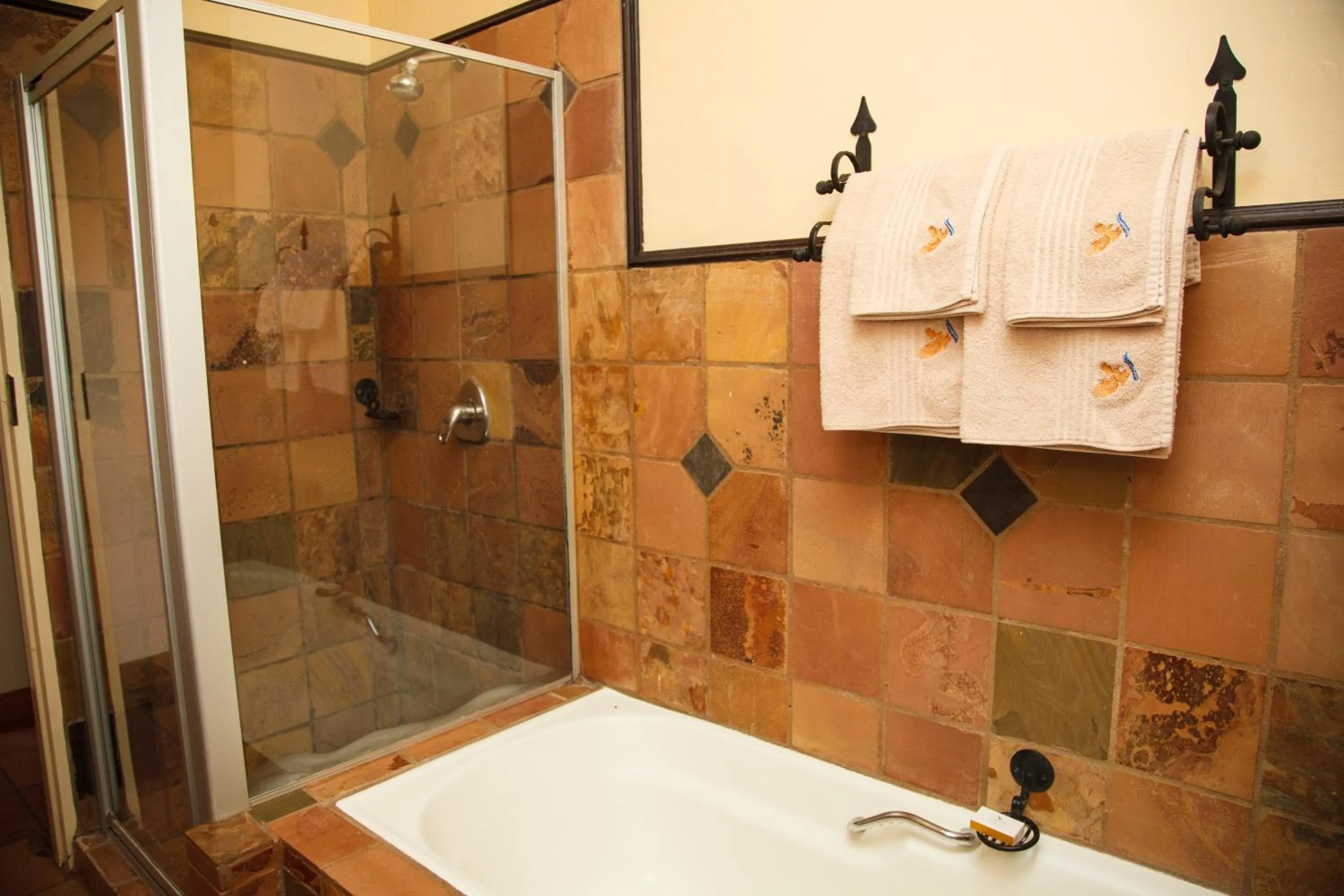 Bathroom in Blyde Canyon, A Forever Resort