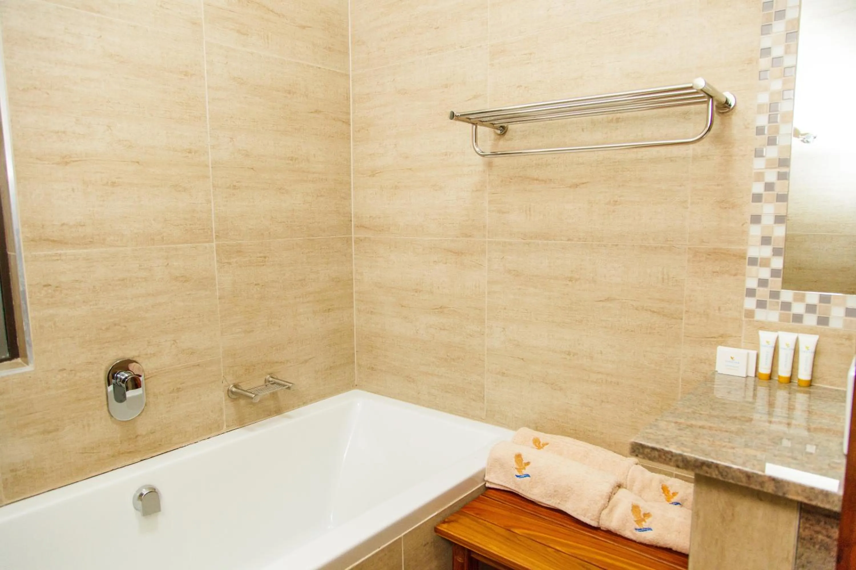 Bath in Blyde Canyon, A Forever Resort