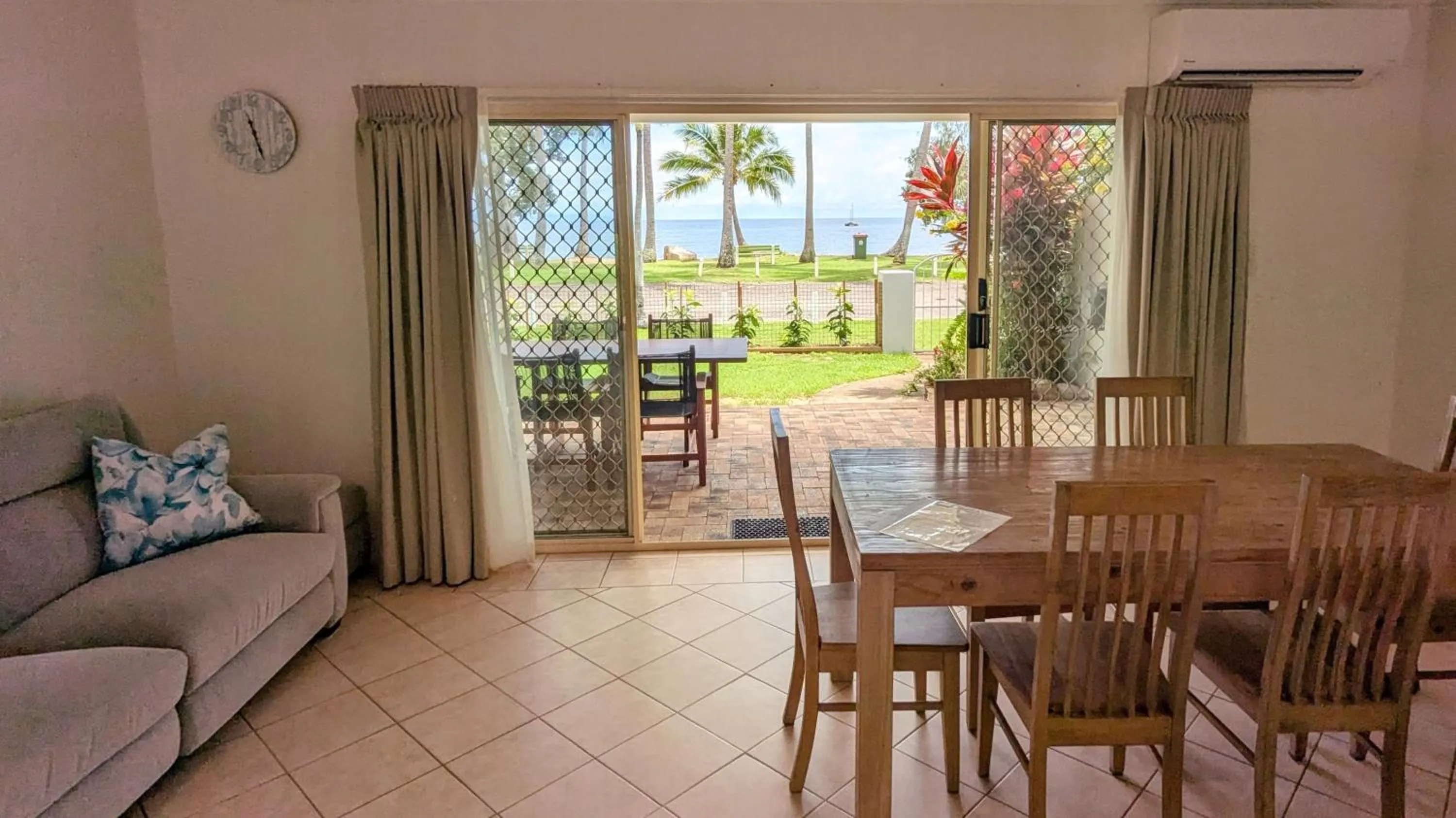 Dining area in Sails On Horseshoe