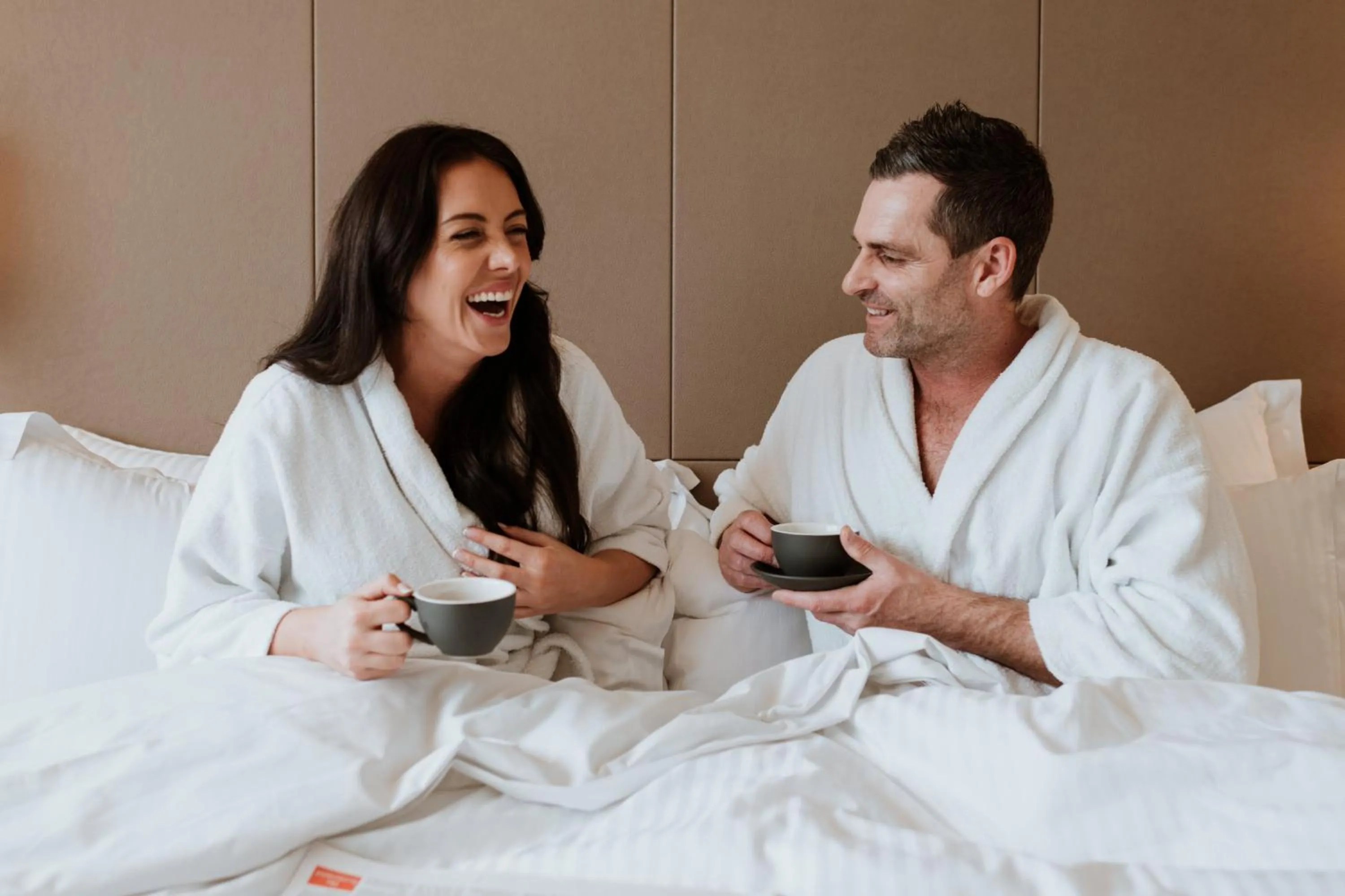 Coffee/tea facilities, Bed in Pan Pacific Perth
