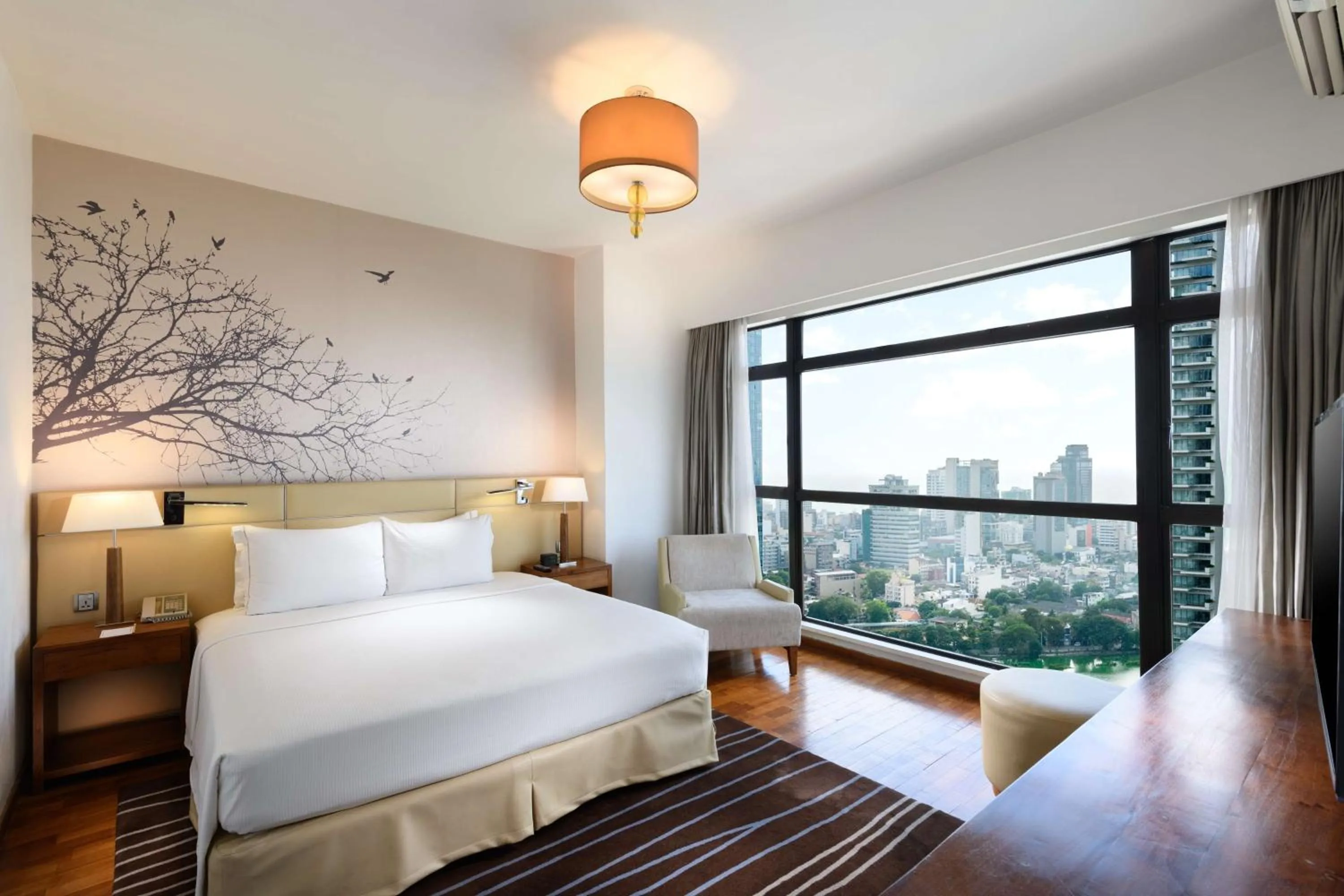 Bed in Hilton Colombo Residence