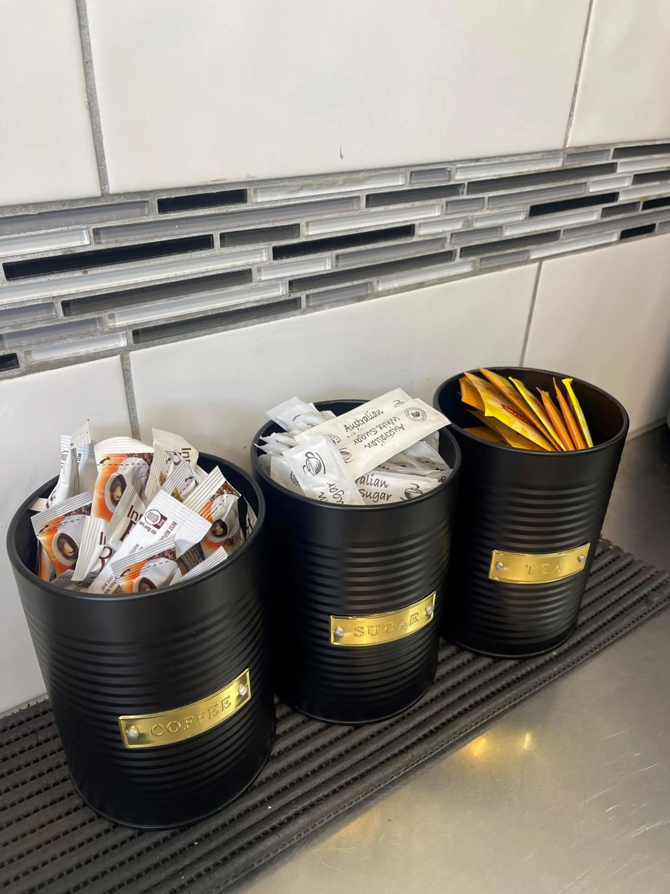 Coffee/tea facilities in Youth Shack Backpackers Darwin