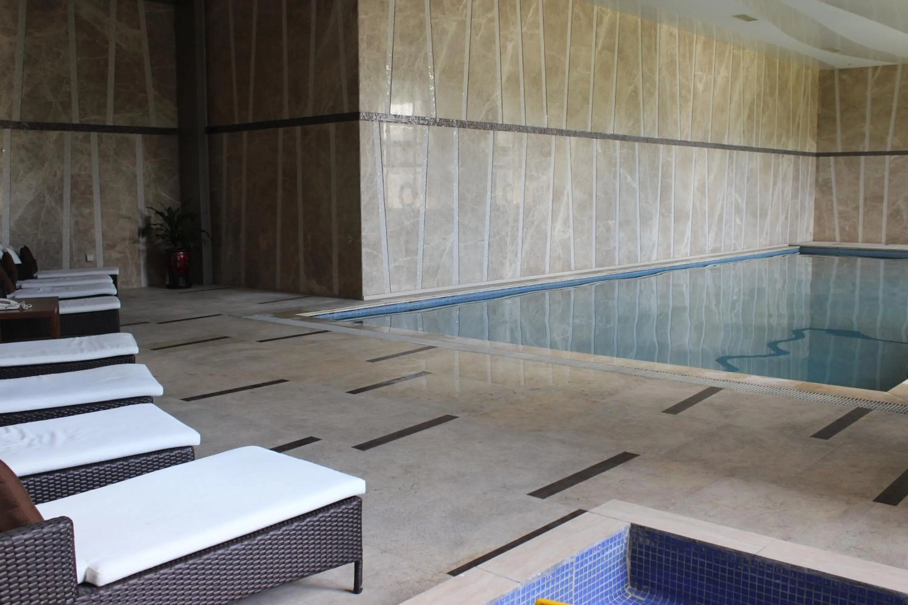 Swimming pool in Holiday Inn Mudanjiang by IHG