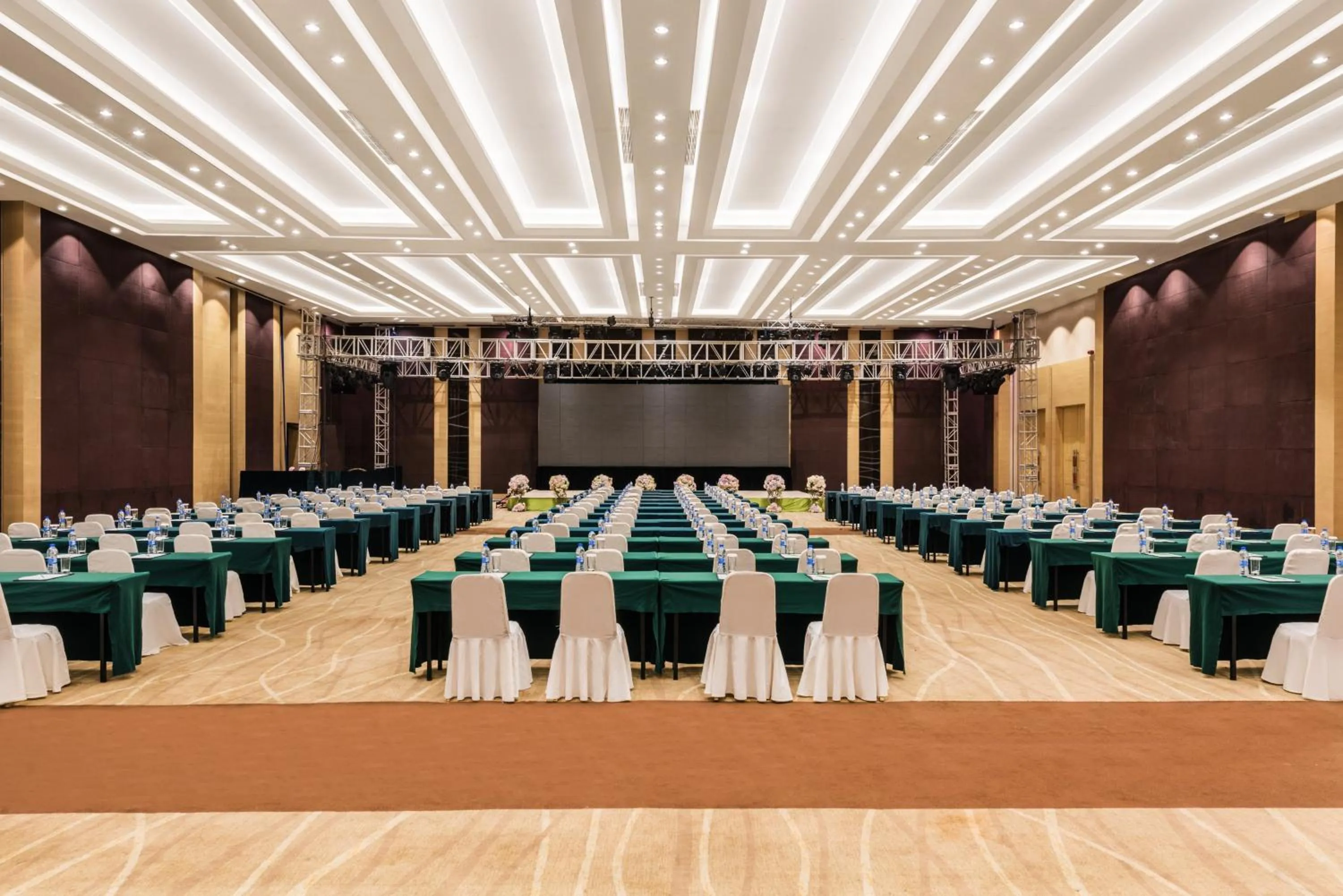 Banquet/Function facilities in Holiday Inn Mudanjiang by IHG