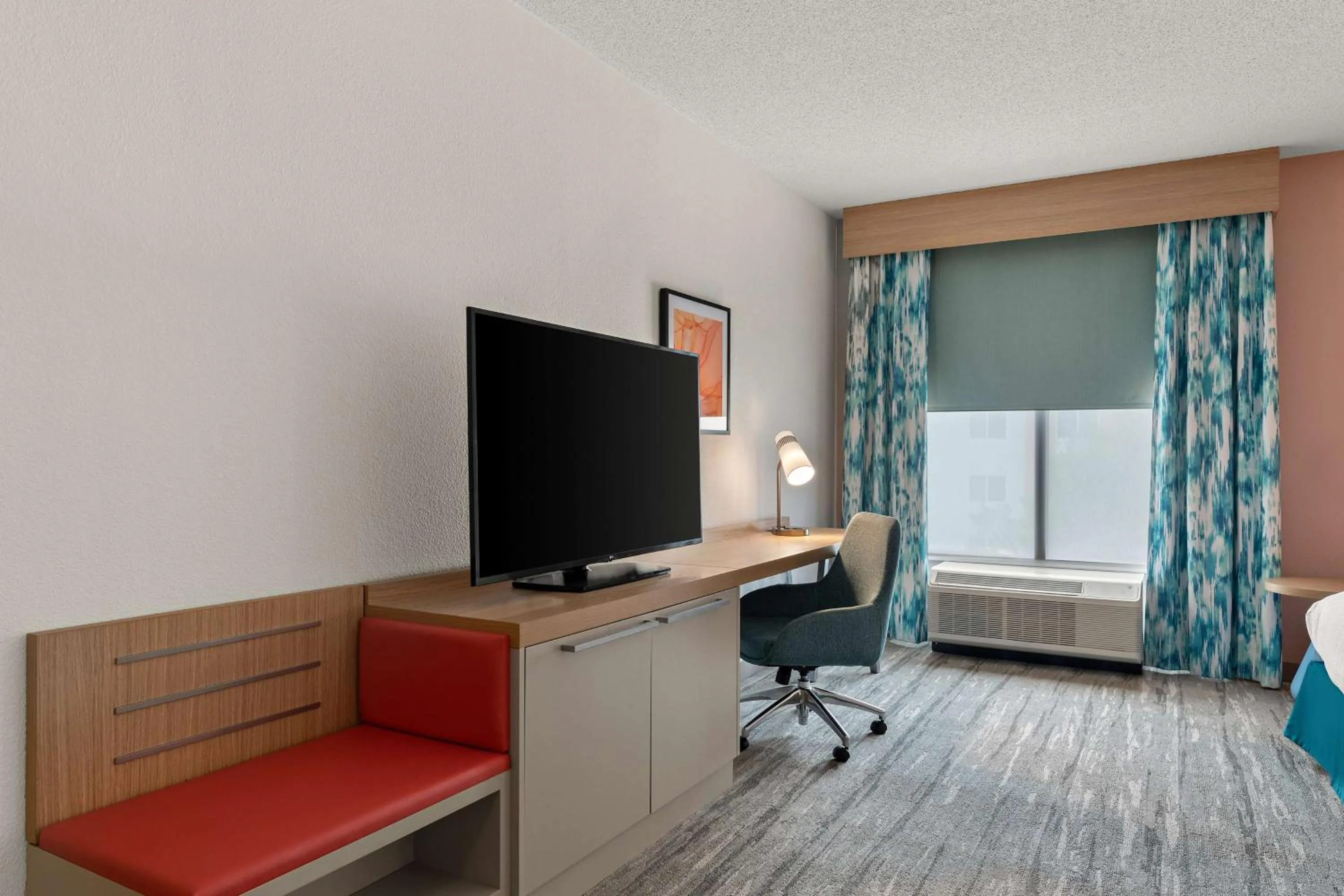 Bedroom, Bed in Hilton Garden Inn Atlanta East/Stonecrest