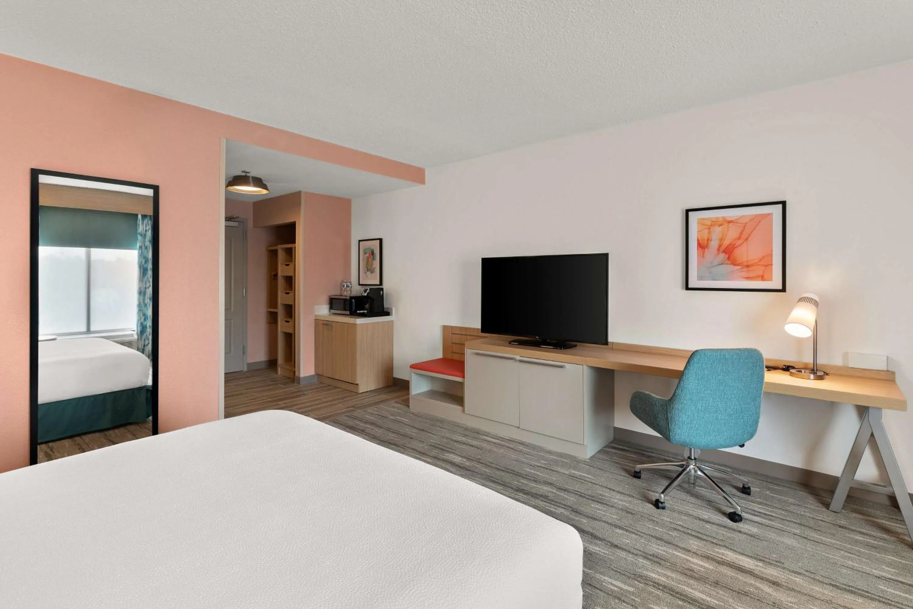 Bedroom, Bed in Hilton Garden Inn Atlanta East/Stonecrest