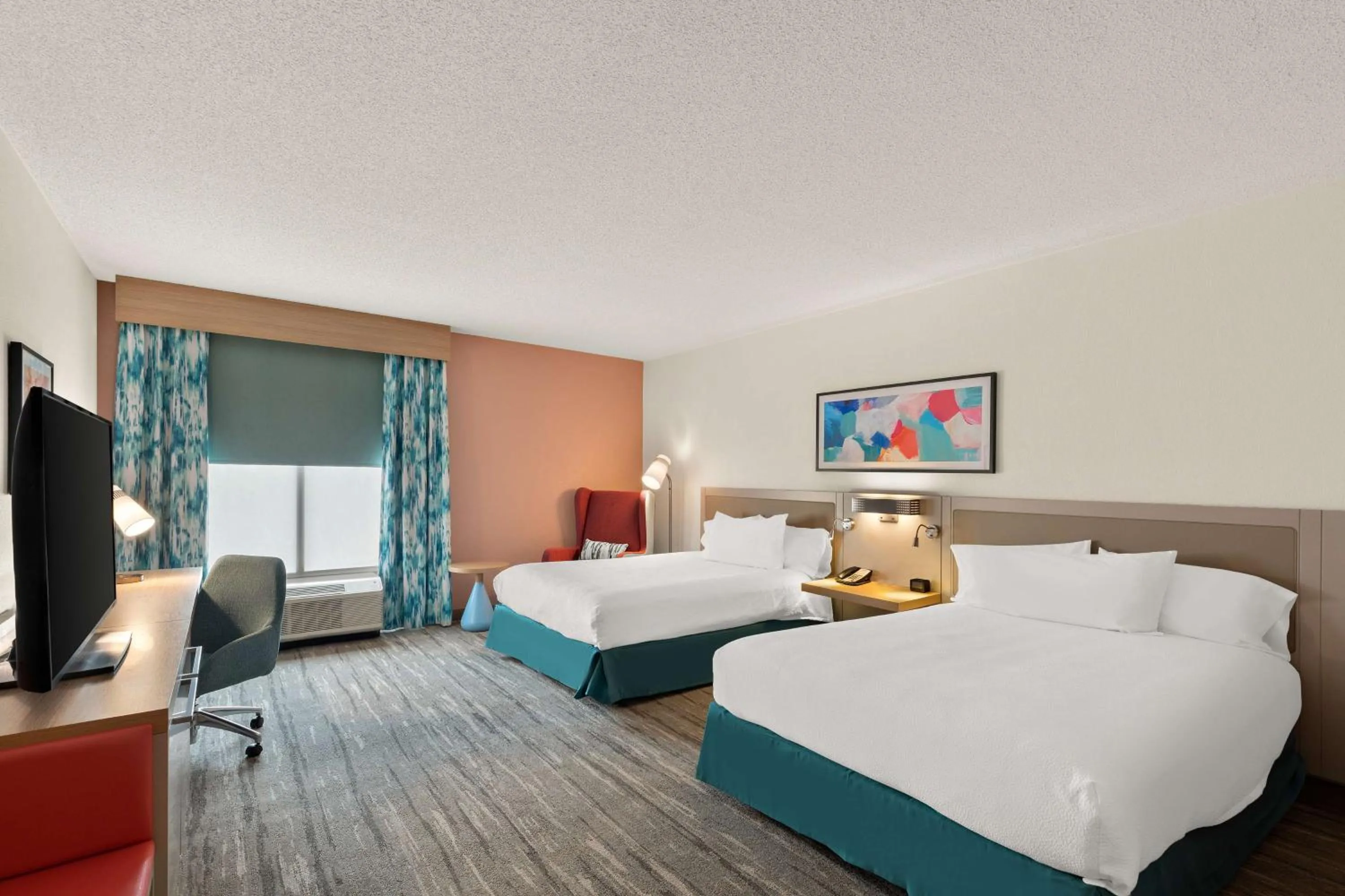 Bed in Hilton Garden Inn Atlanta East/Stonecrest