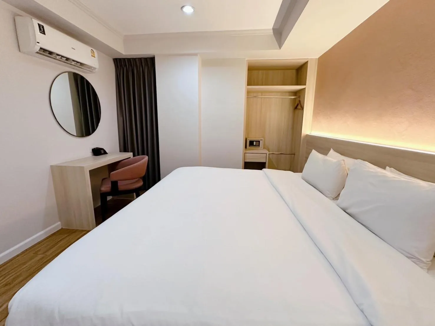 Bedroom, Bed in Miloft Sathorn Hotel - SHA Plus Certified