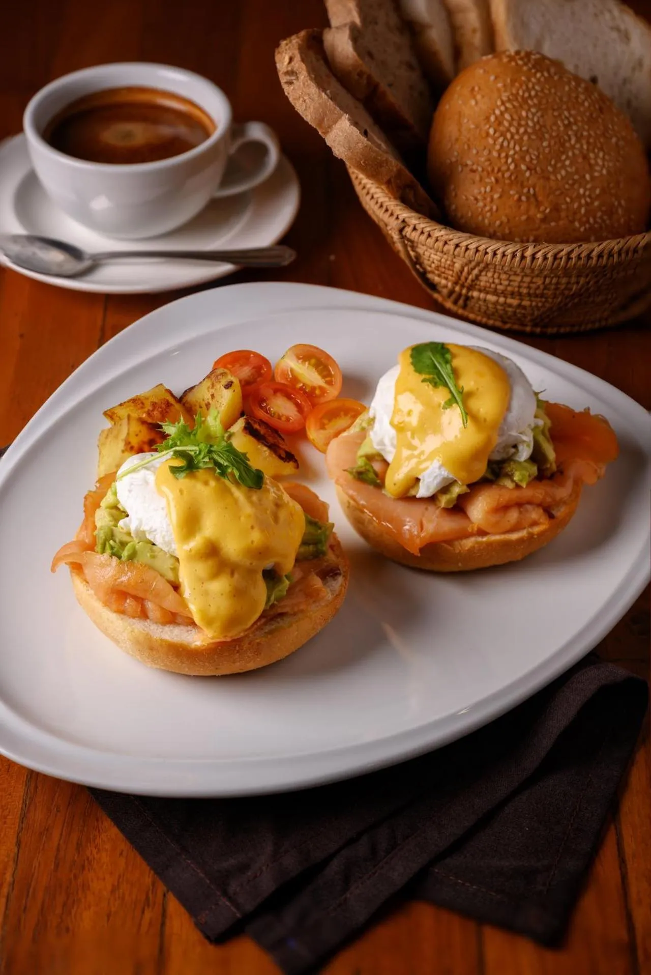 Food in Karon Phunaka Resort